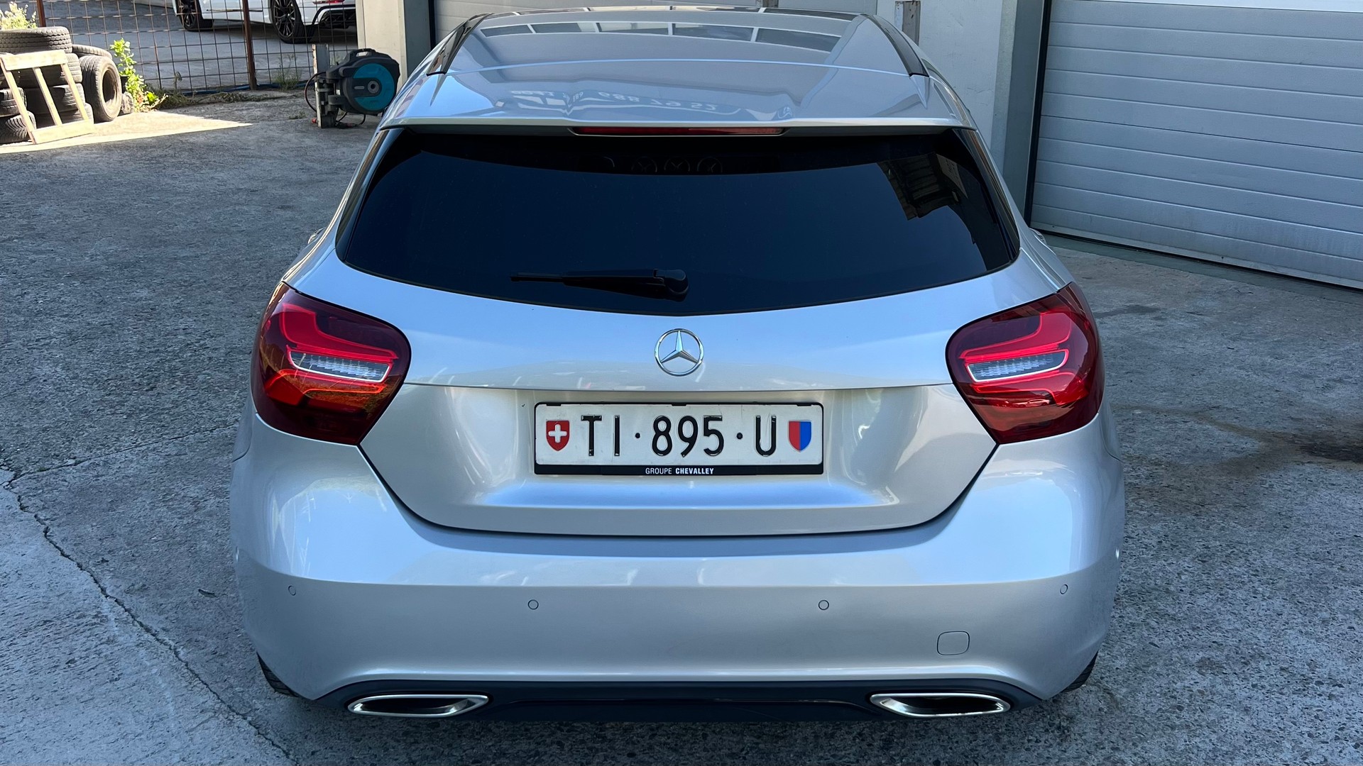 MERCEDES-BENZ A 180 Night Star 7G-DCT-image-4