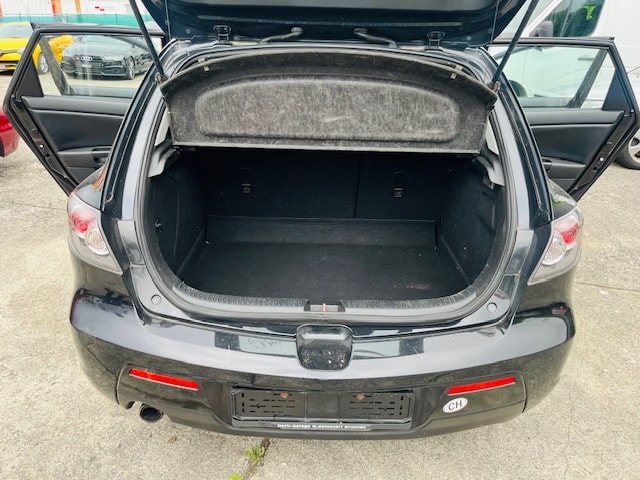 MAZDA 3 2.0 16V Sport-image-15