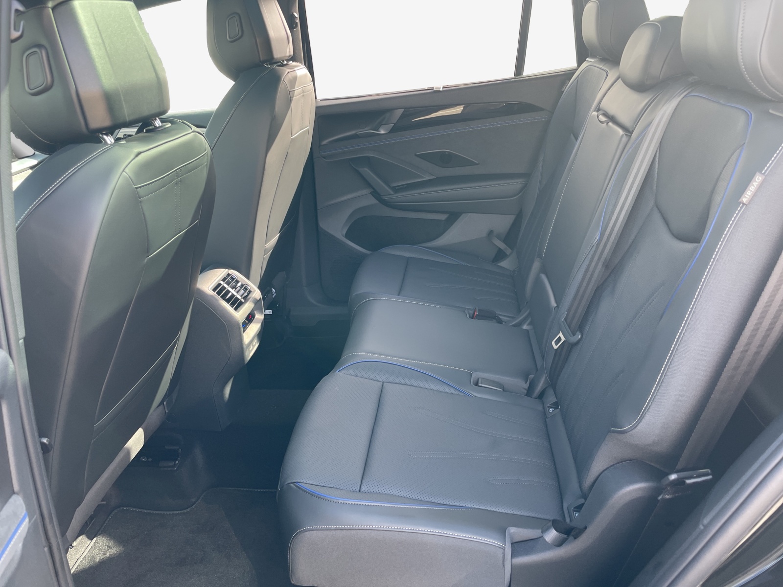 VW Tayron 2.0 TSI R-Line DSG 4Motion-image-11