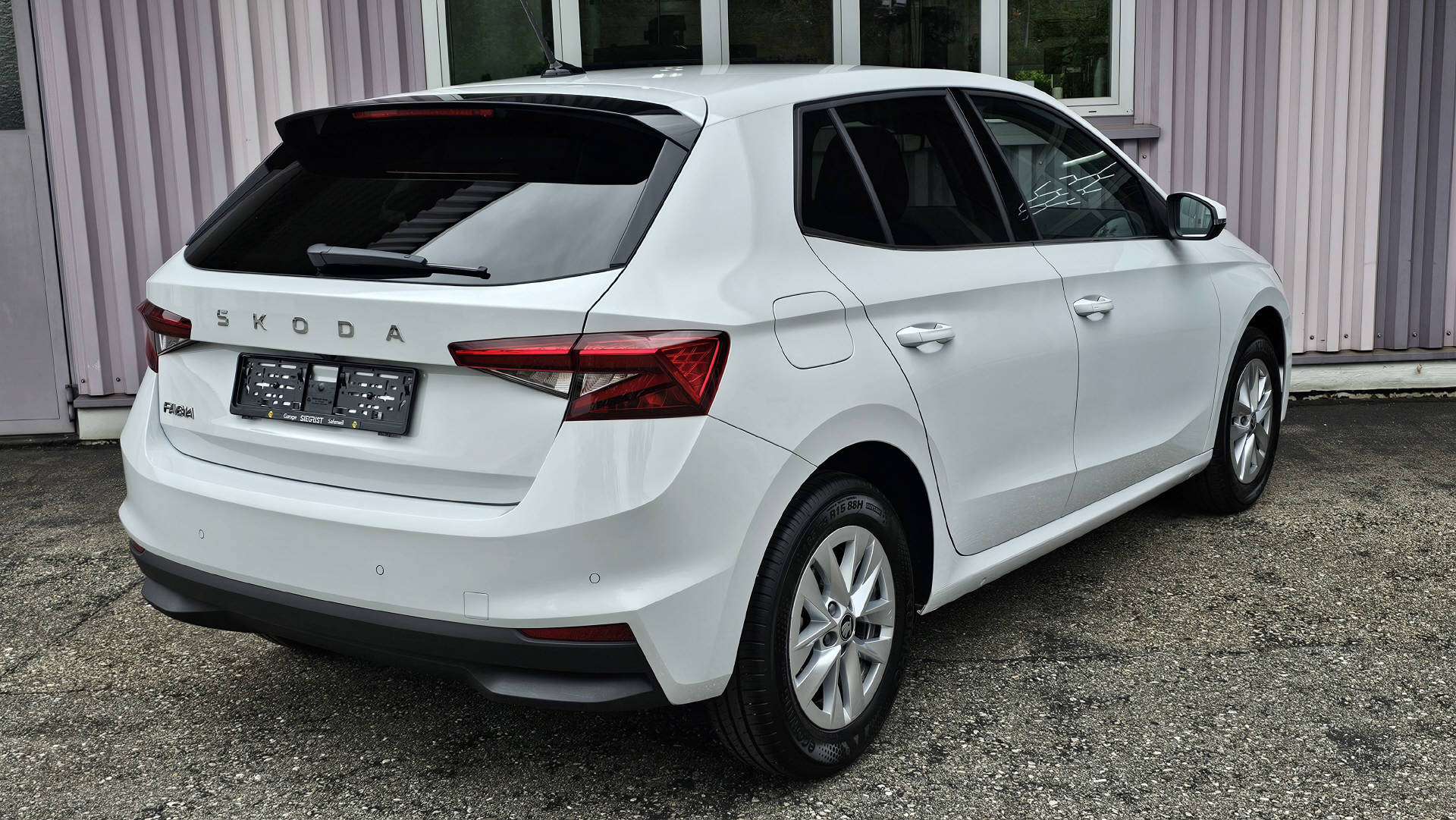 SKODA Fabia 1.0 TSI Selection DSG-image-4