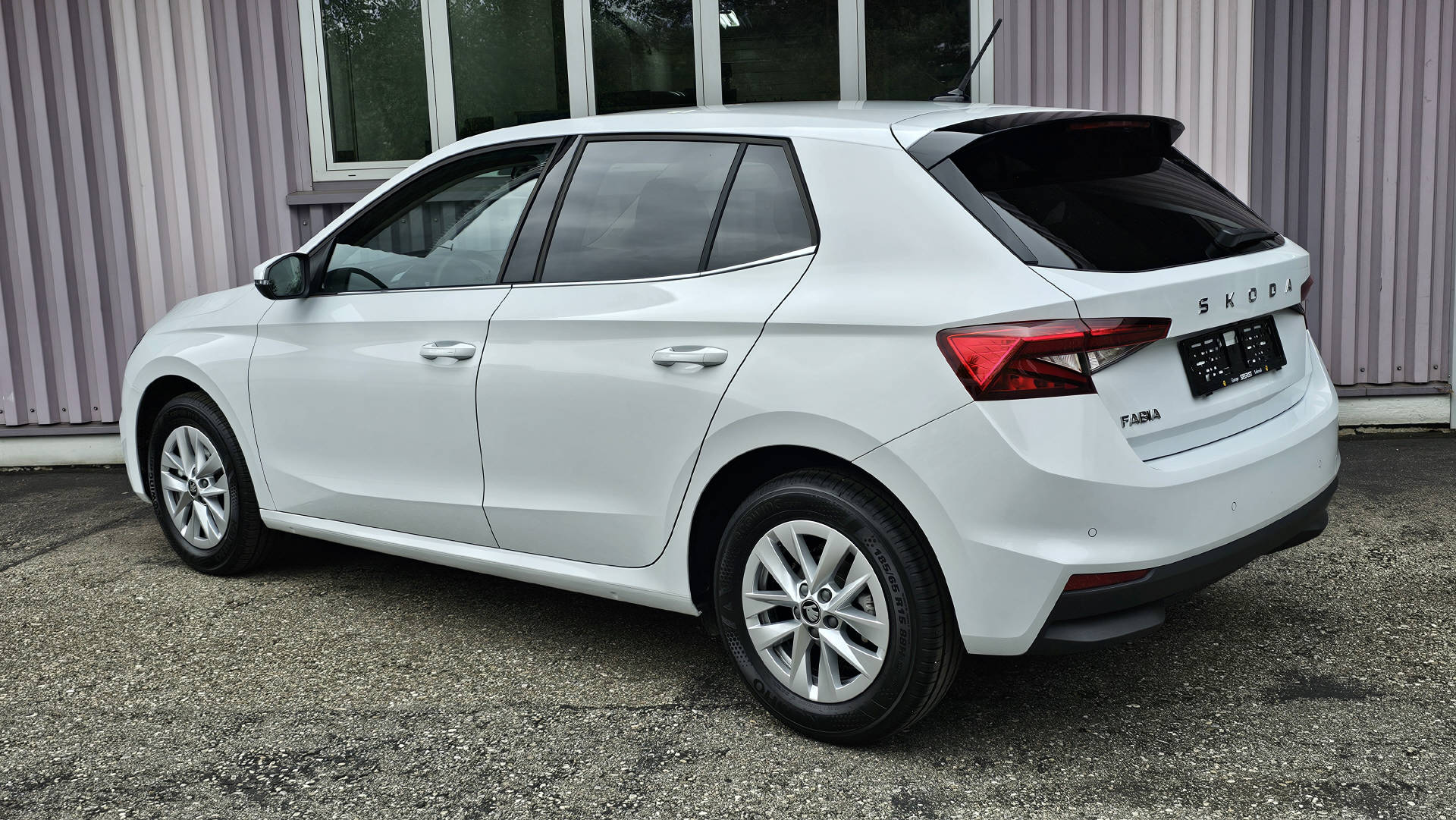 SKODA Fabia 1.0 TSI Selection DSG-image-5