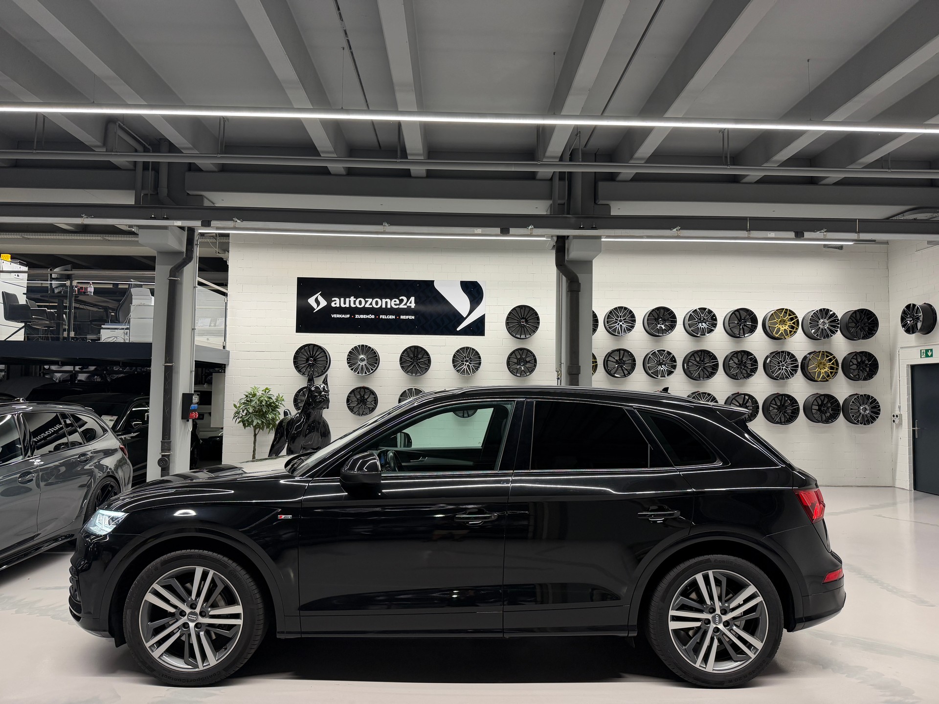AUDI Q5 2.0 TDI 190 Sport quat. S-Tr. *CH-Auto*S-Line*NP 92'800*Luftfahrwerk*-image-6
