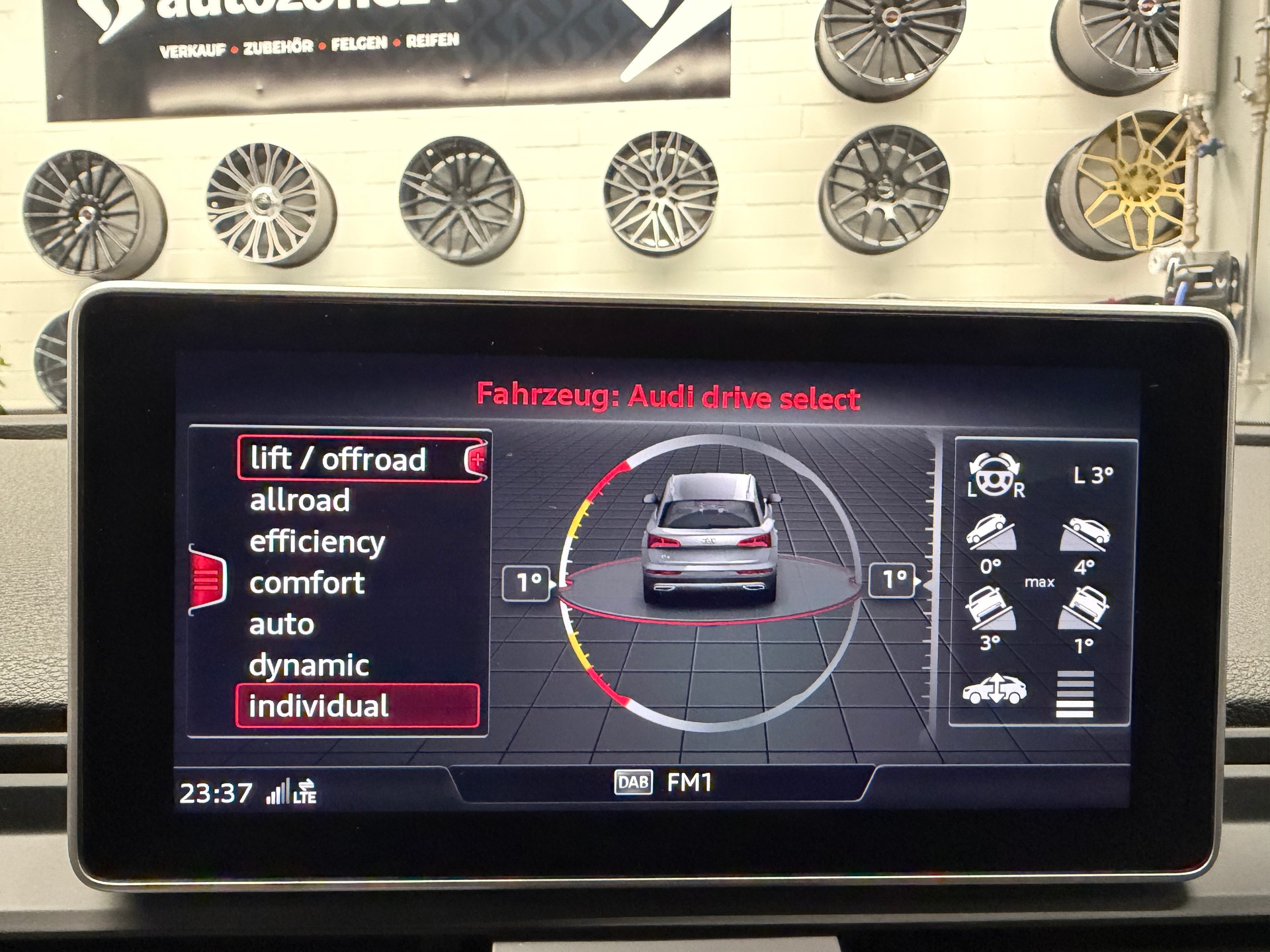 AUDI Q5 2.0 TDI 190 Sport quat. S-Tr. *CH-Auto*S-Line*NP 92'800*Luftfahrwerk*-image-20