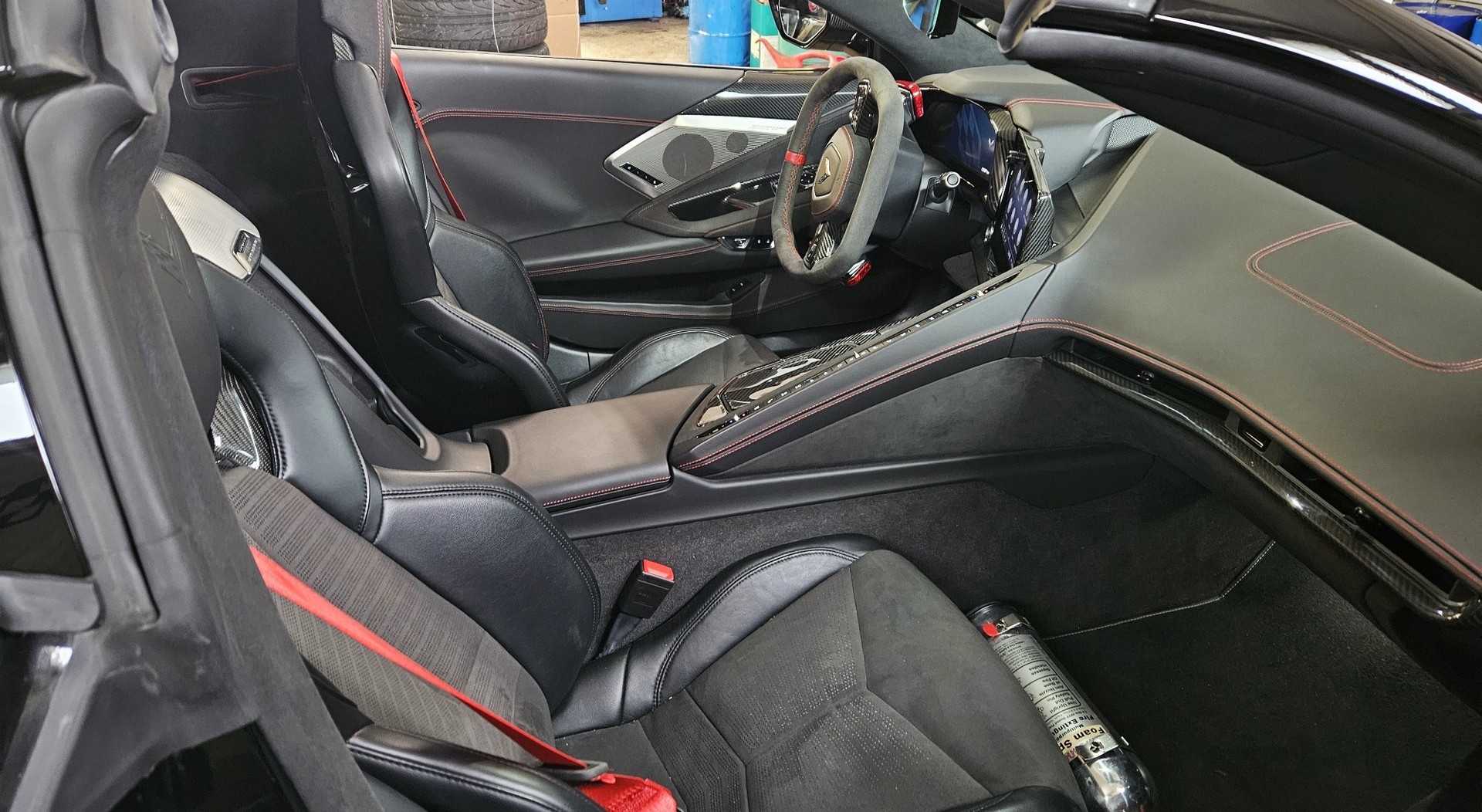 CHEVROLET Corvette C8 Coupé Stingray 3LT-image-18