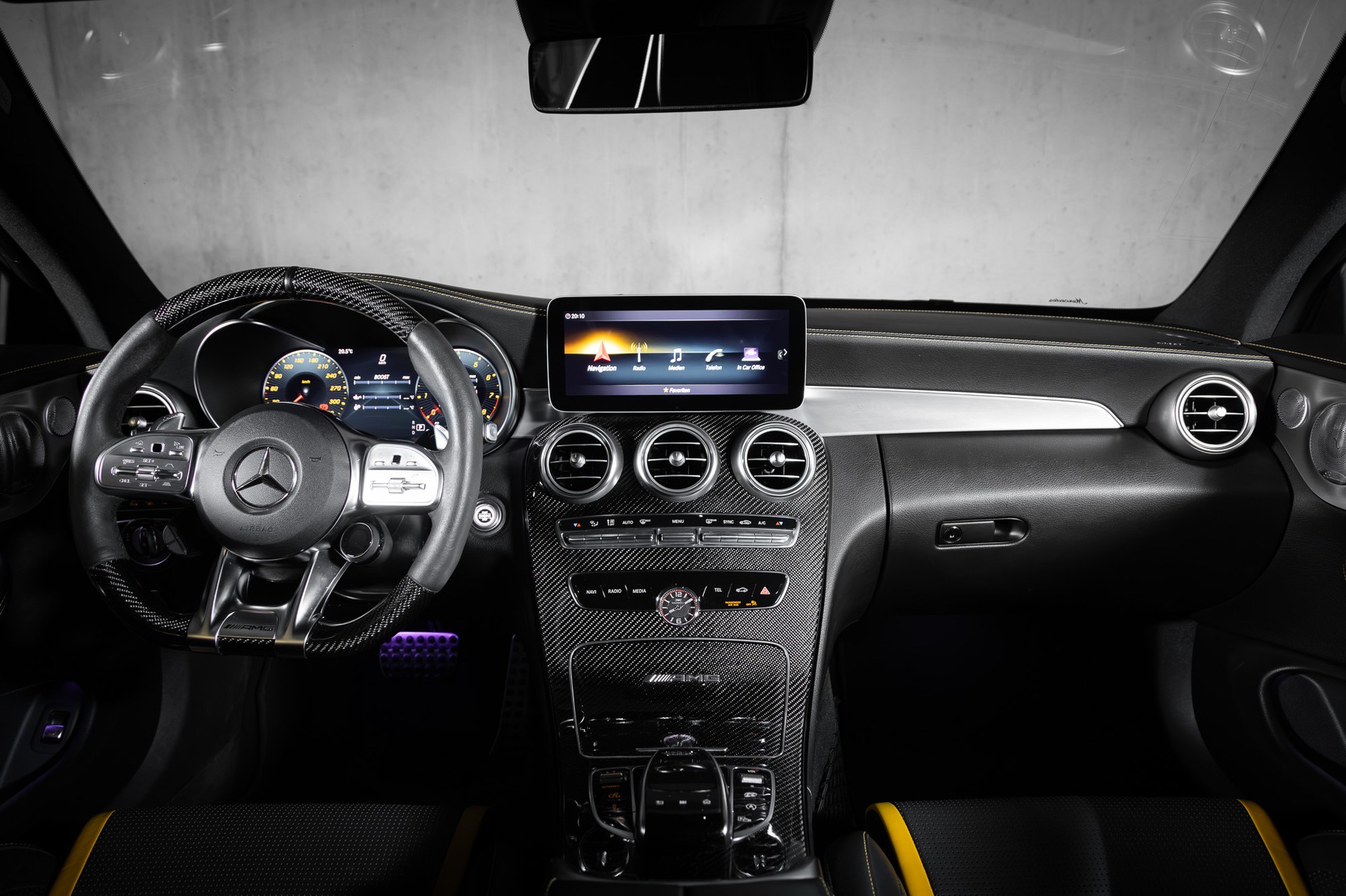 MERCEDES-BENZ C 63 S AMG 9G-tronic-image-21