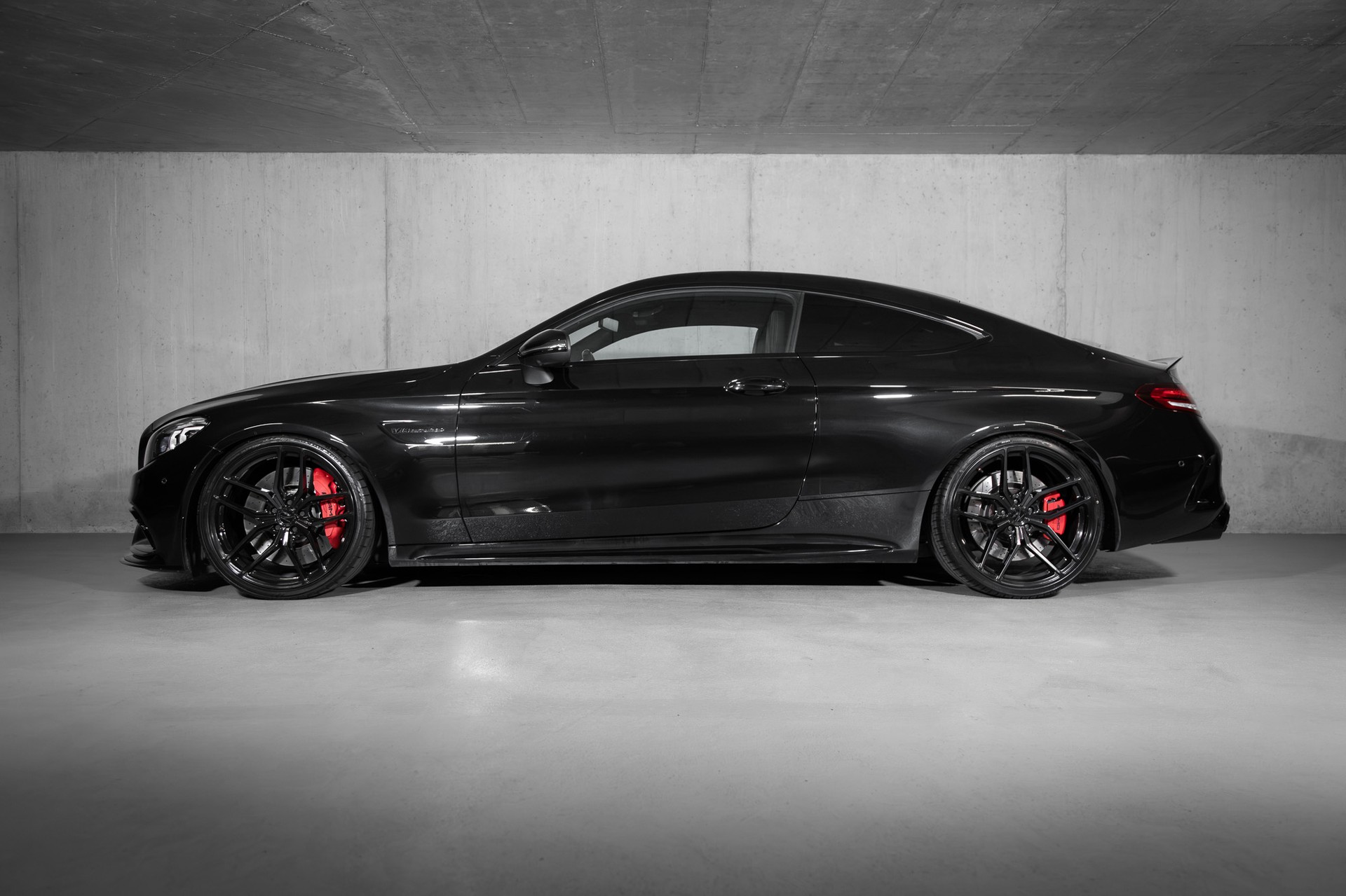 MERCEDES-BENZ C 63 S AMG 9G-tronic-image-1
