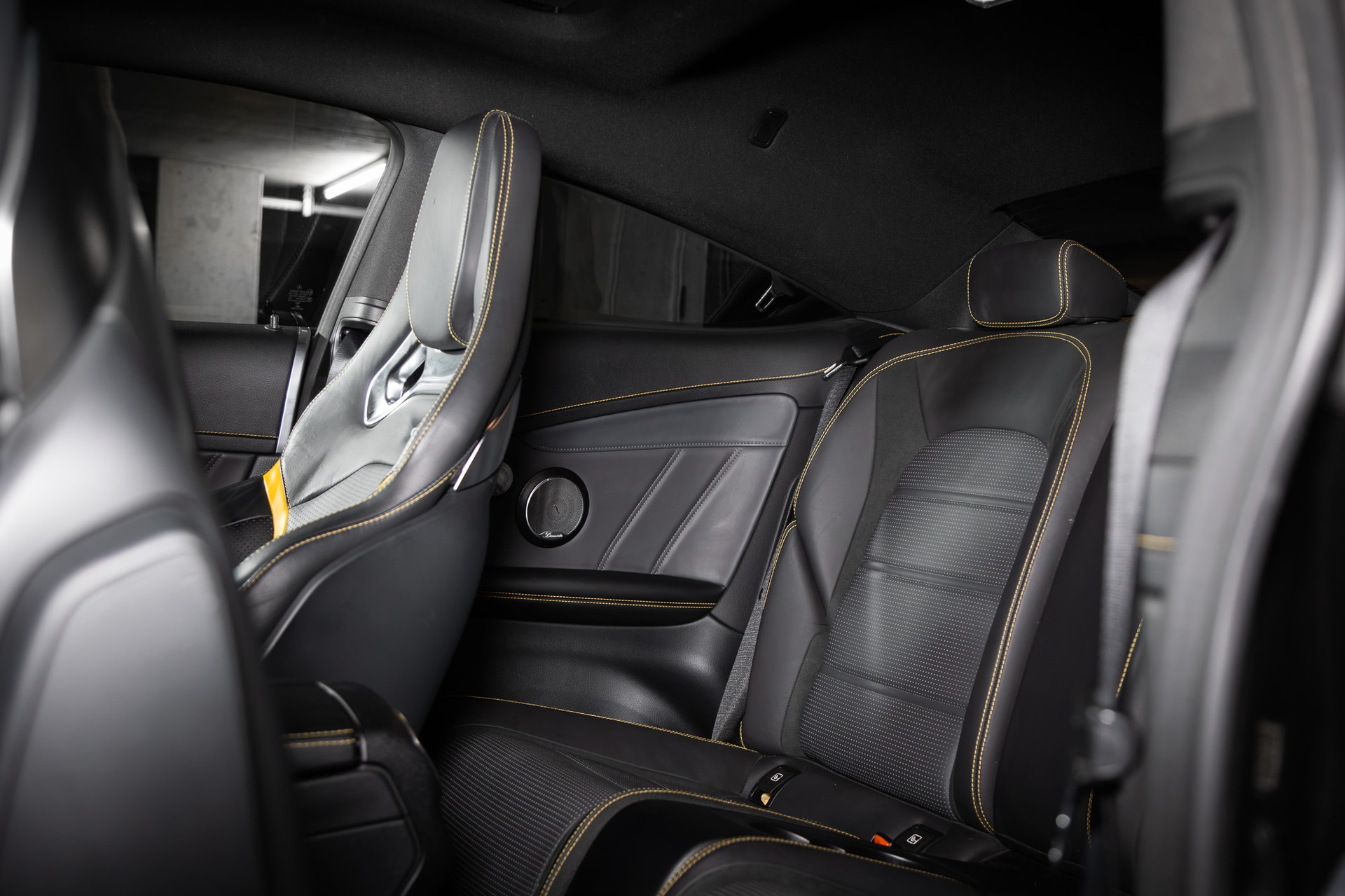 MERCEDES-BENZ C 63 S AMG 9G-tronic-image-22