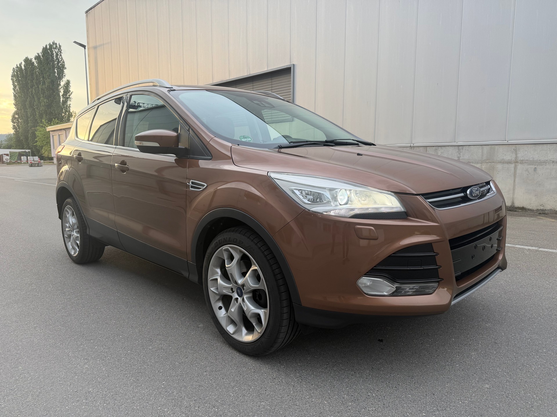 FORD Kuga 2.0 TDCi Titanium 4WD PowerShift-image-1