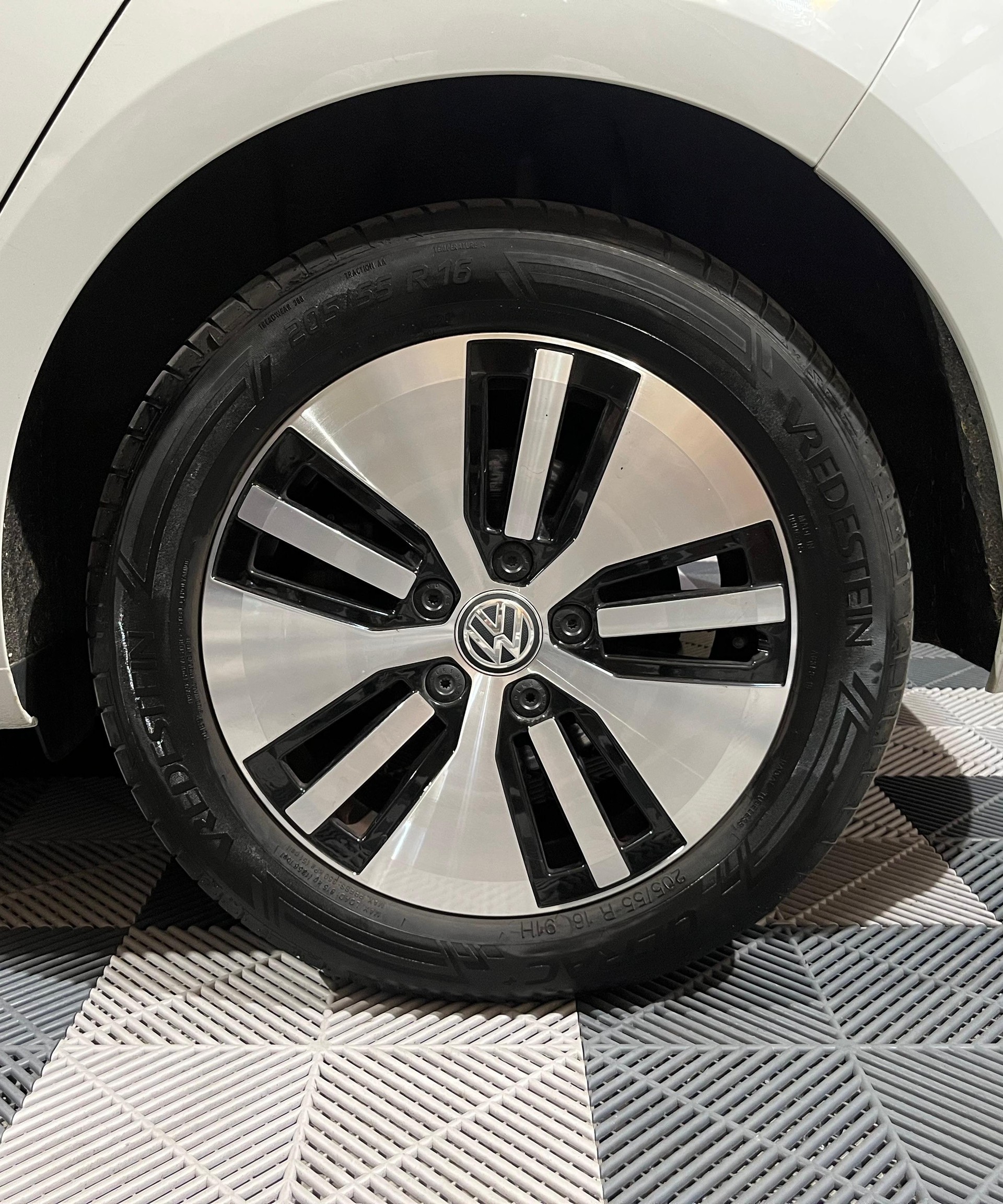 VW e-Golf phase 2 136cv-image-11