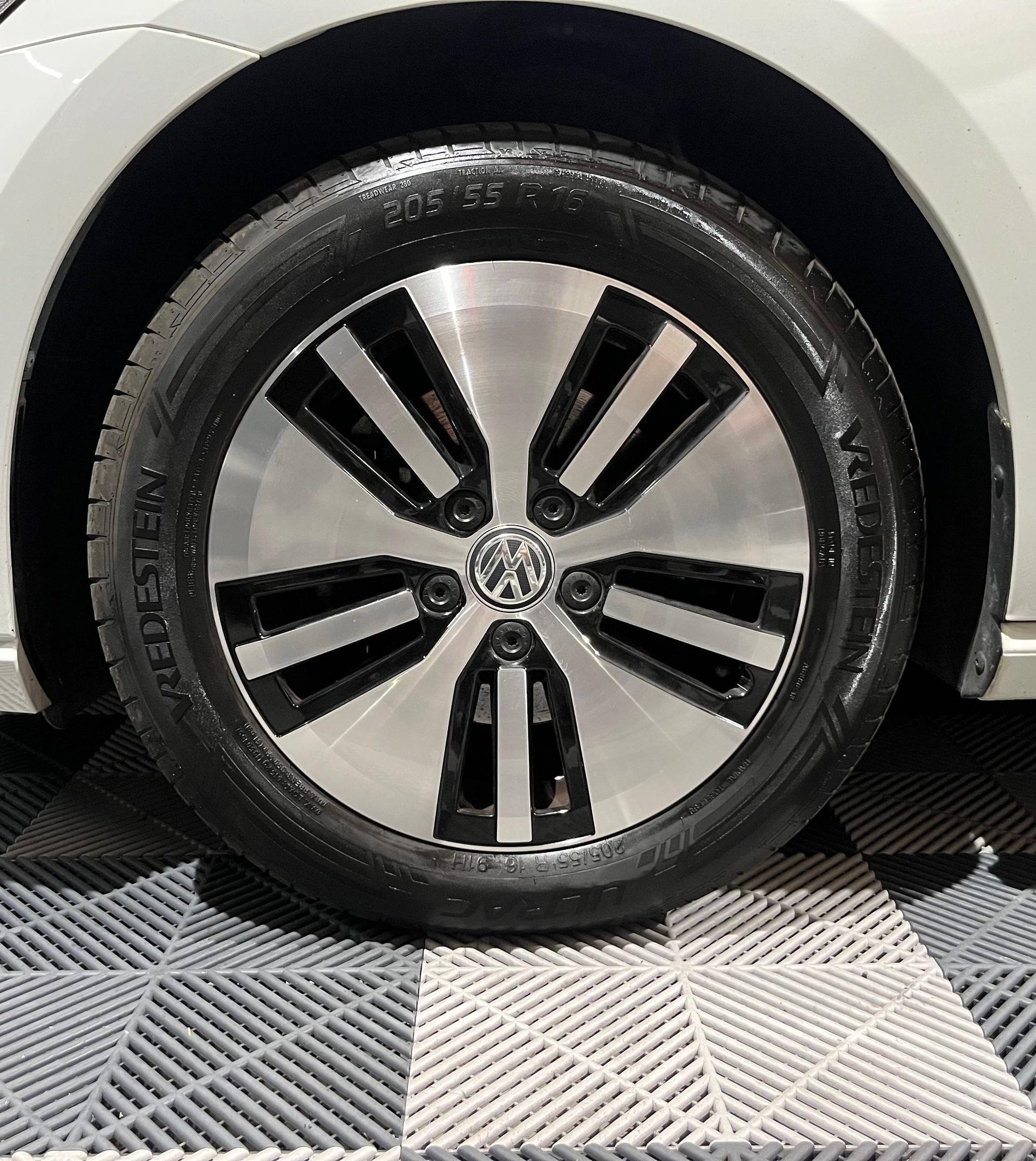 VW e-Golf phase 2 136cv-image-10