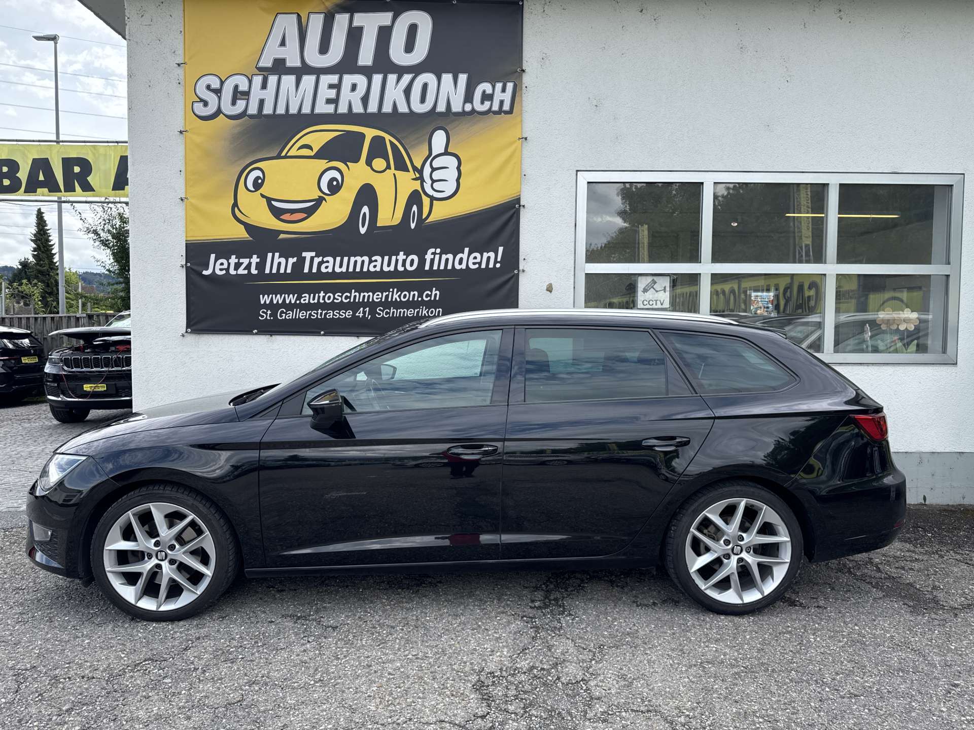 SEAT Leon ST 2.0 TDi FR DSG-Automat 184PS-image-4