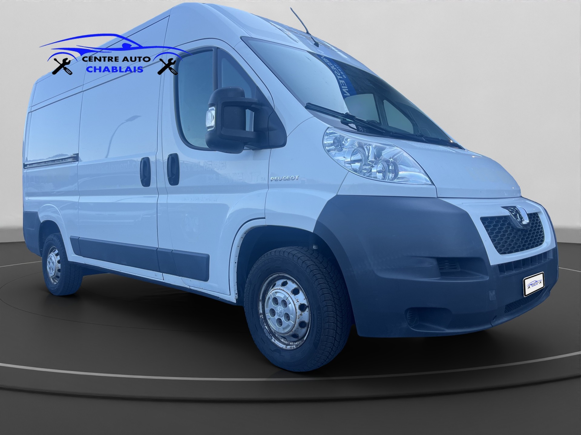 PEUGEOT Boxer 2.2 HDI 335 L2H2-image-2