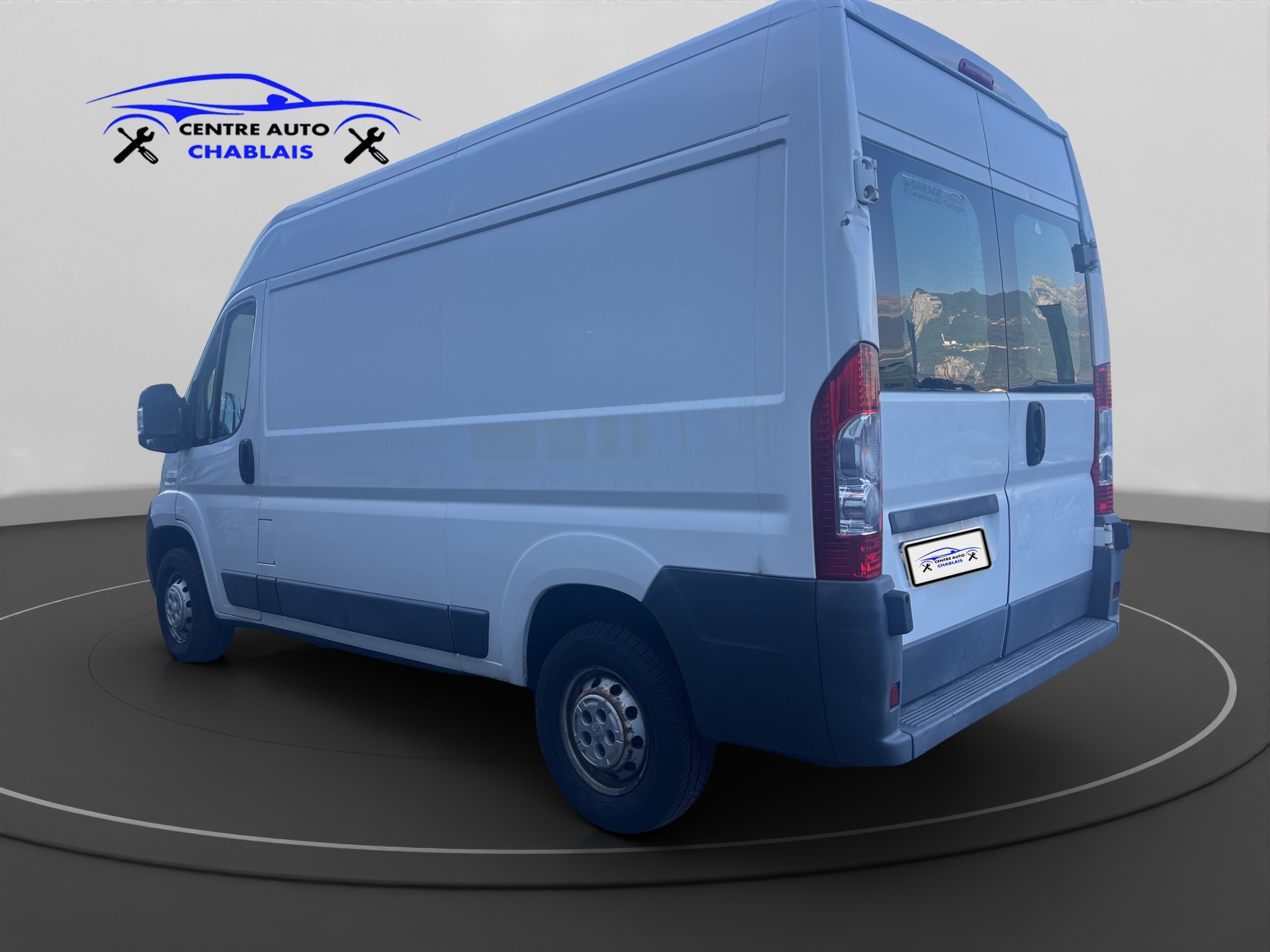 PEUGEOT Boxer 2.2 HDI 335 L2H2-image-4