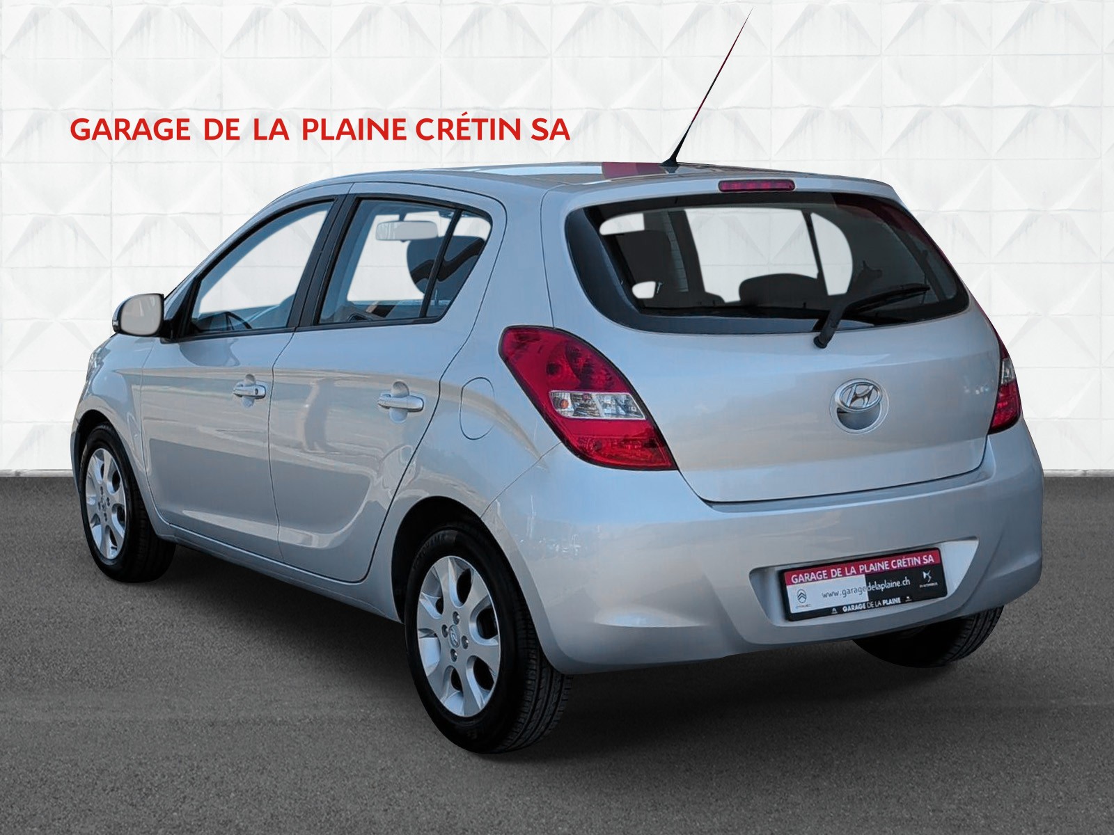 HYUNDAI i20 1.4 Style-image-2