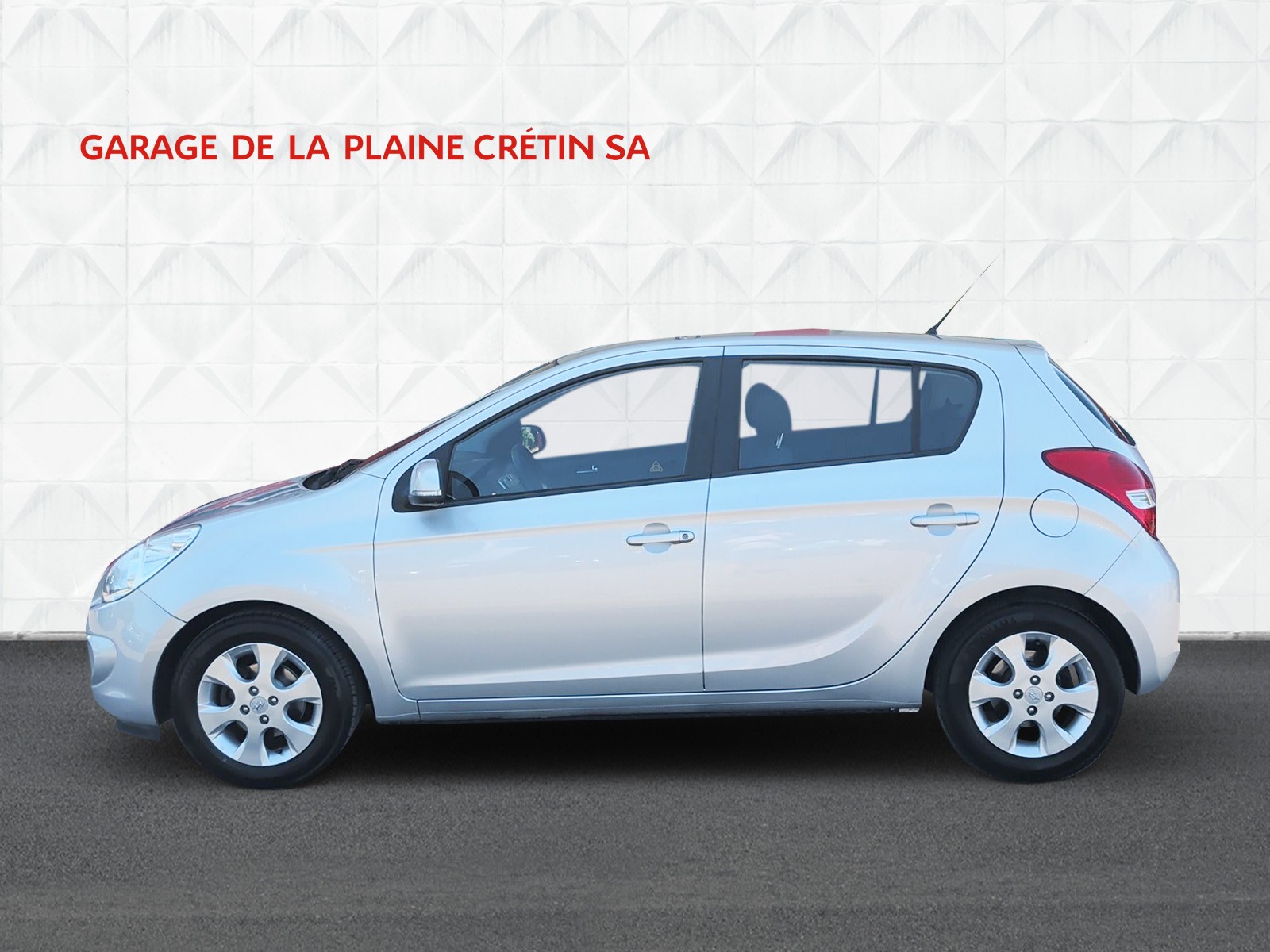 HYUNDAI i20 1.4 Style-image-1