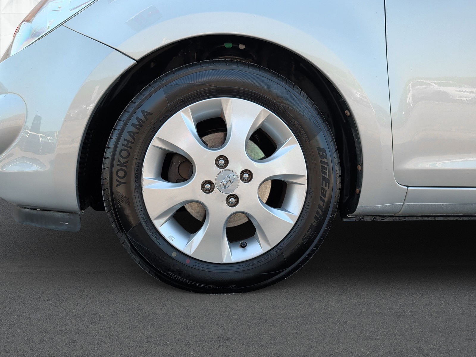 HYUNDAI i20 1.4 Style-image-7