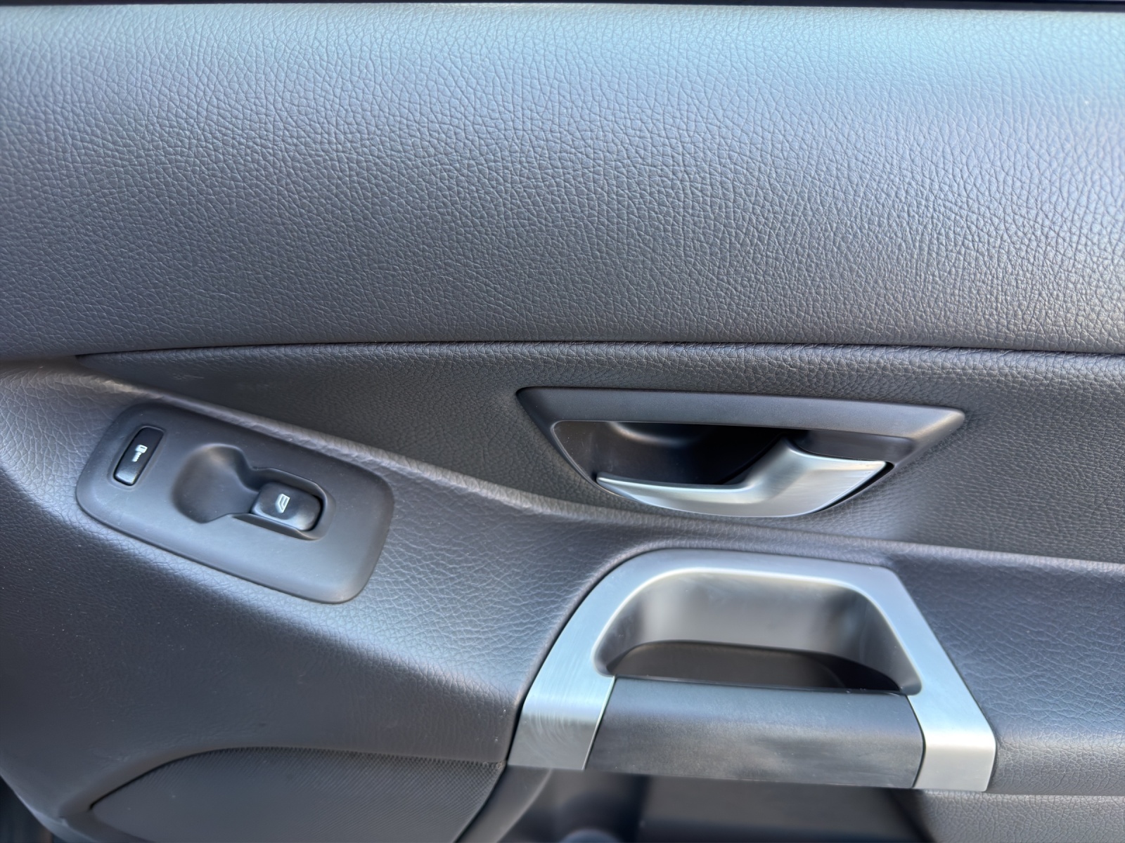 VOLVO XC90 D5 AWD Summum-image-16