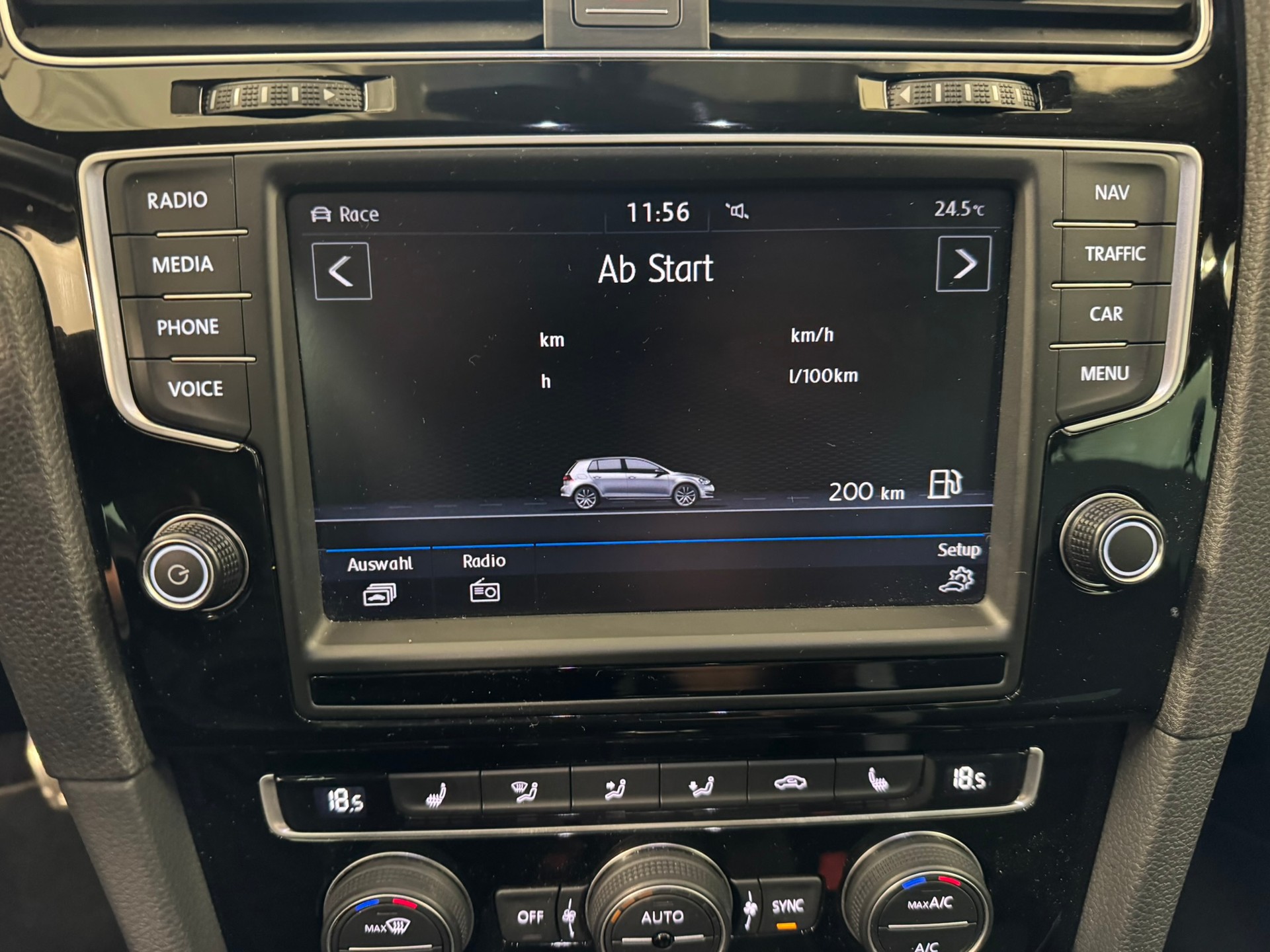 VW Golf 2.0 TSI R 4Motion DSG-image-12
