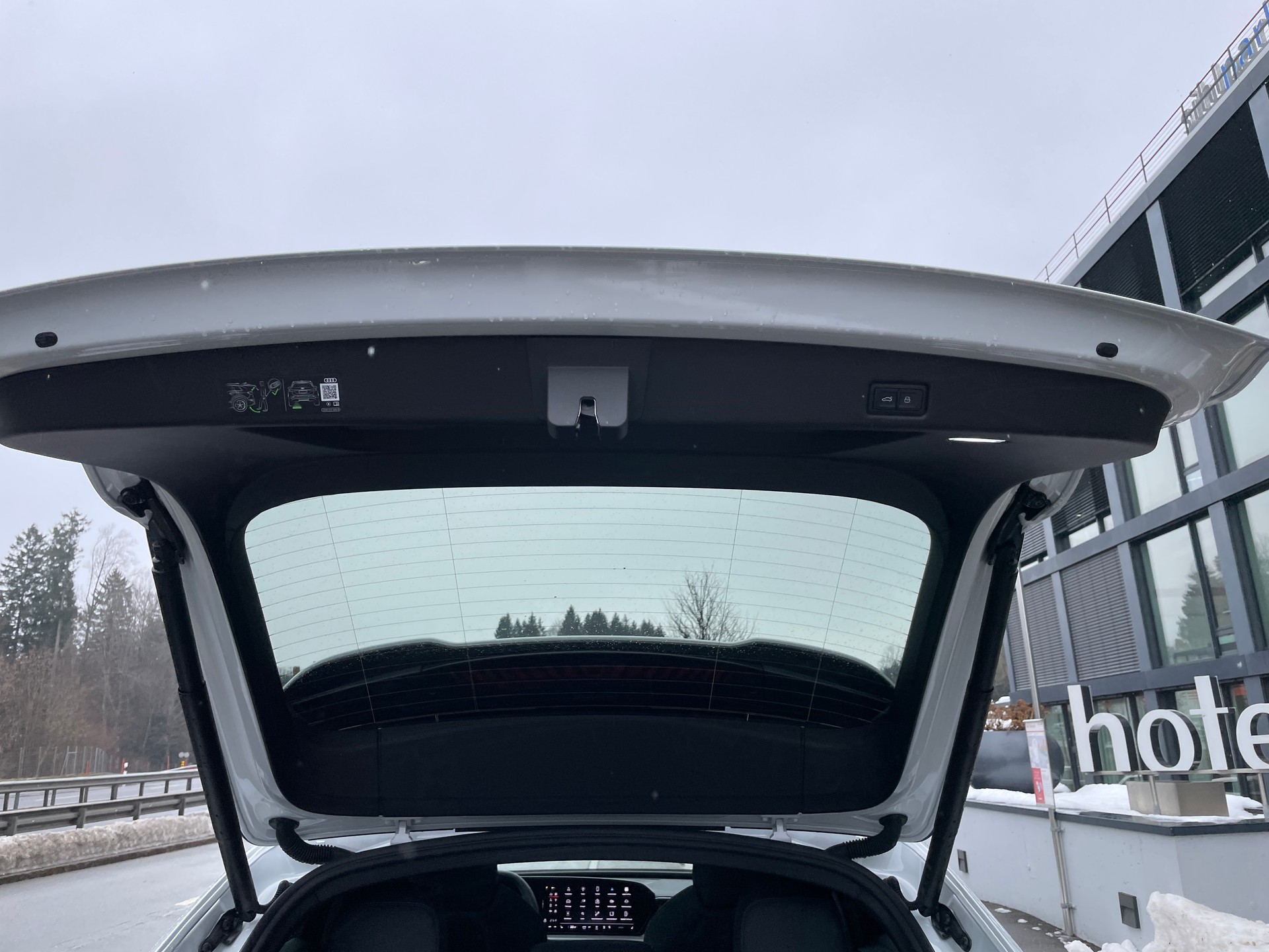AUDI Q5 Sportback 50 TFSI e PHEV S line quattro S-tronic EDITION ONE-image-7
