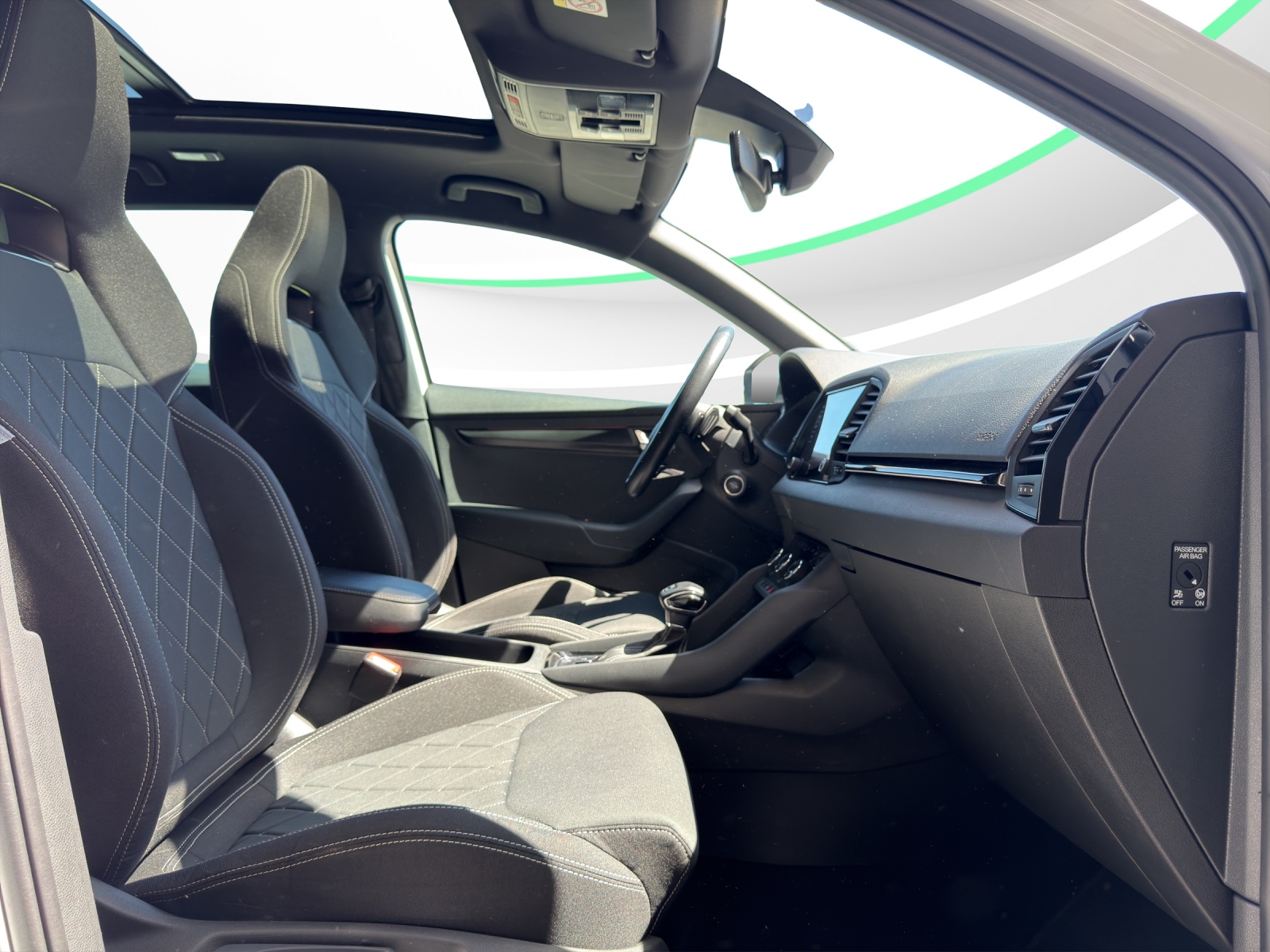 SKODA Karoq 2.0 TSI SportLine 4x4 DSG-image-13