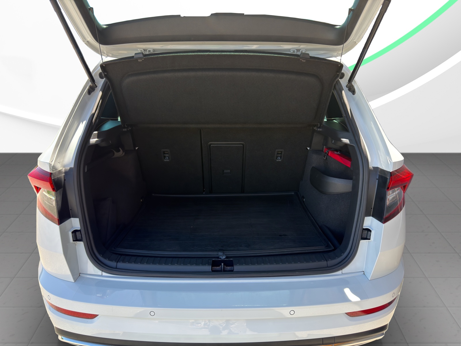 SKODA Karoq 2.0 TSI SportLine 4x4 DSG-image-15