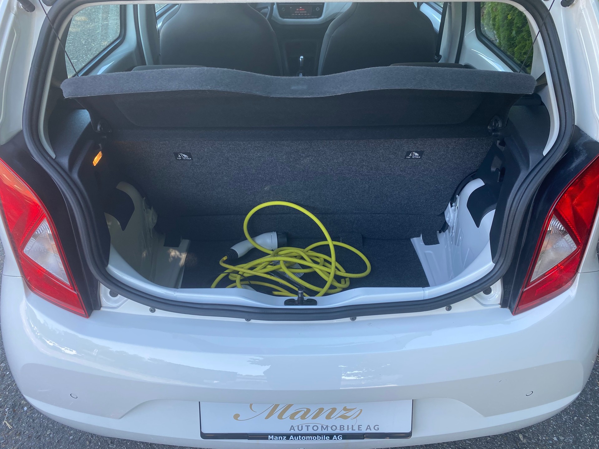 SEAT Mii 83PS electric Automat **Modell 2022**-image-8