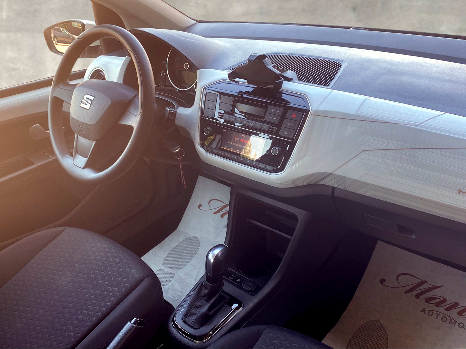 SEAT Mii 83PS electric Automat **Modell 2022**-image-9