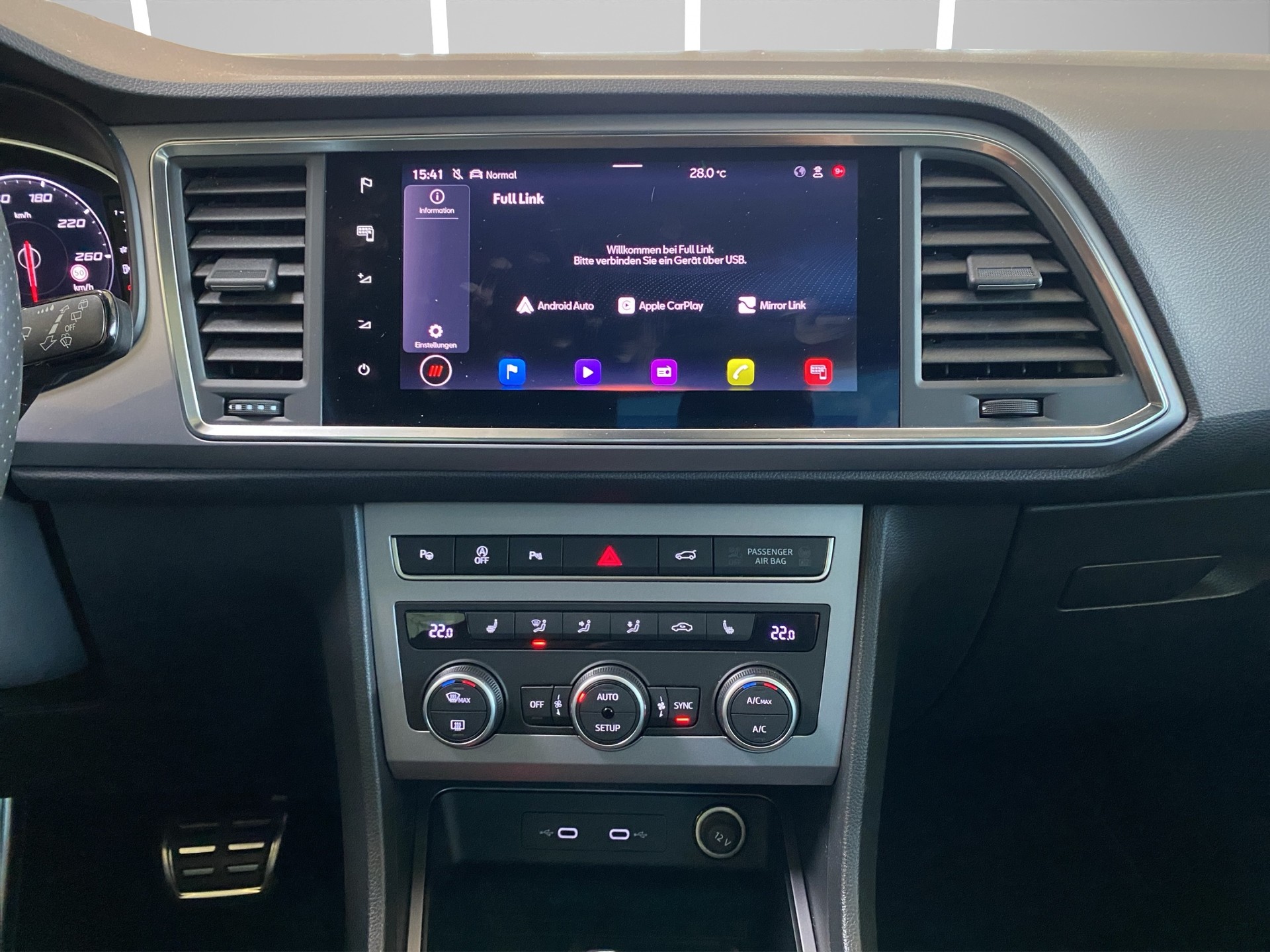 SEAT Ateca 2.0 TSI Hola FR 4Drive DSG-image-13