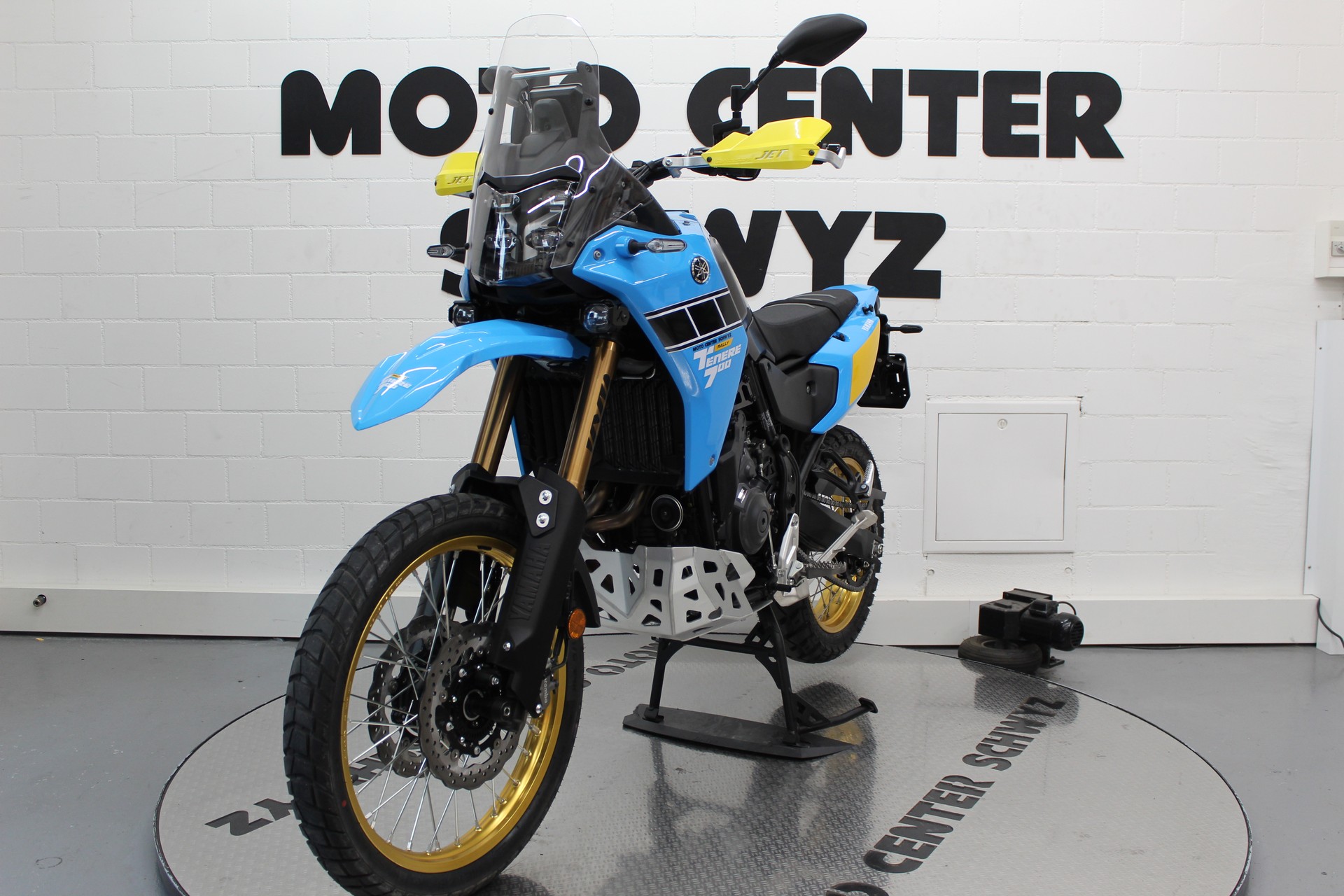 YAMAHA Tenere 700 Rally Edition-showroom-element-3