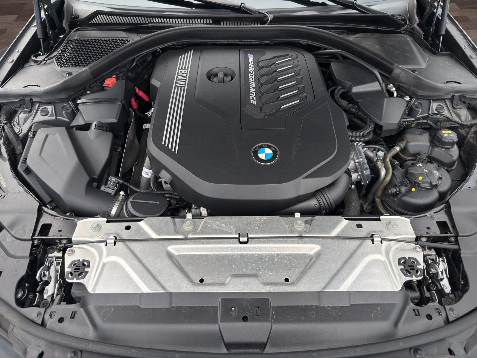 BMW M340i xDrive Touring-image-23