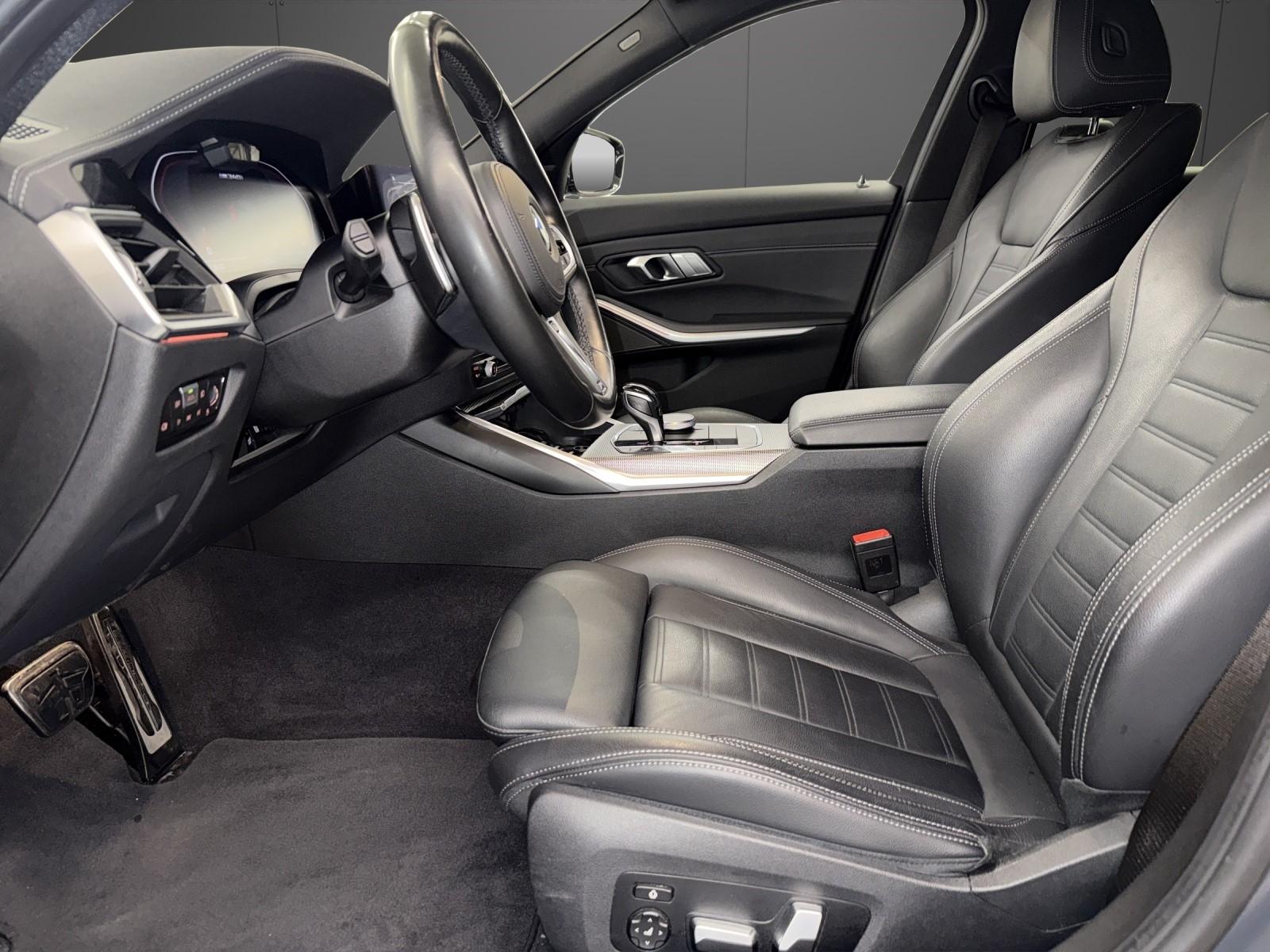 BMW M340i xDrive Touring-image-6
