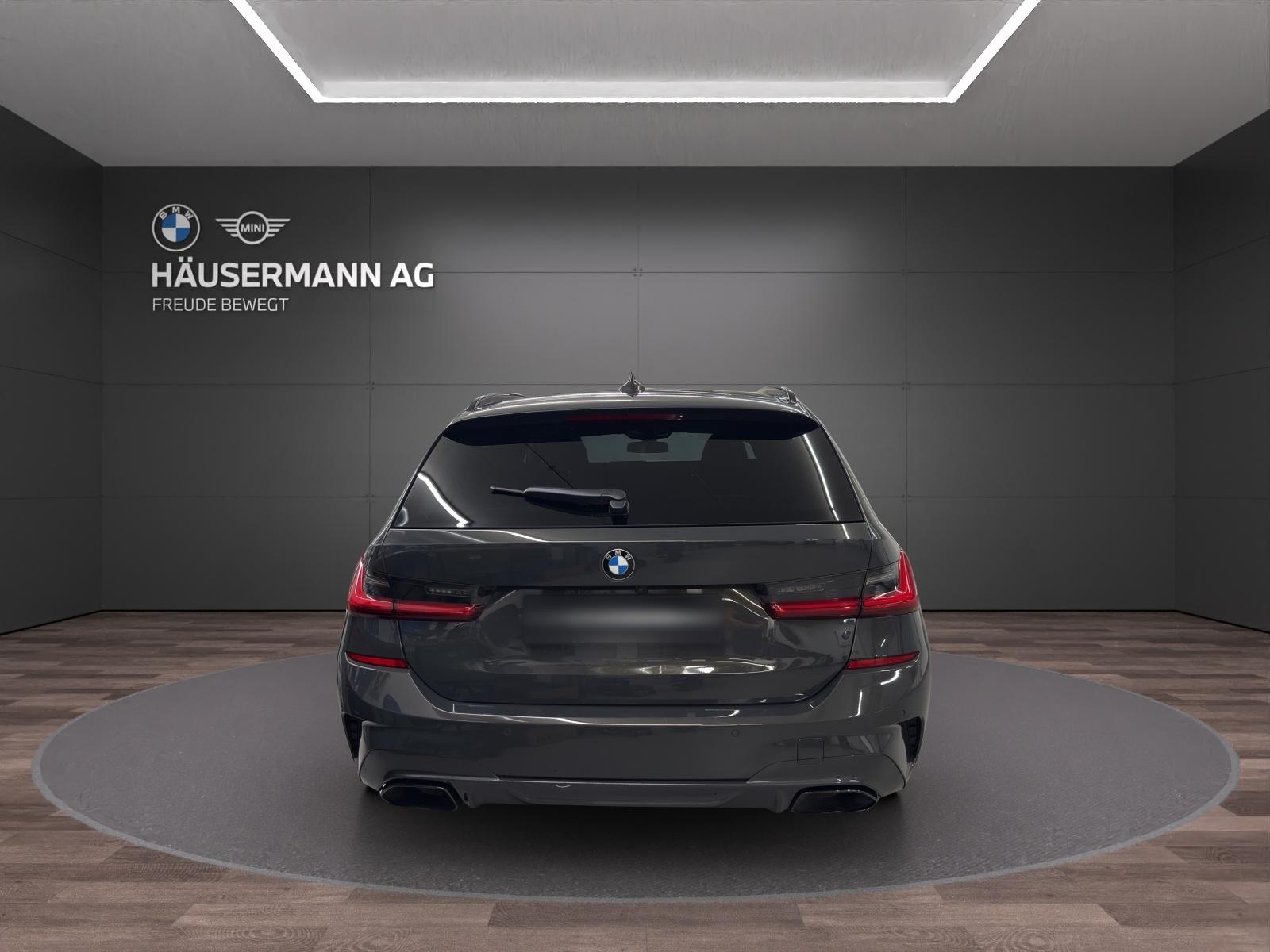 BMW M340i xDrive Touring-image-5