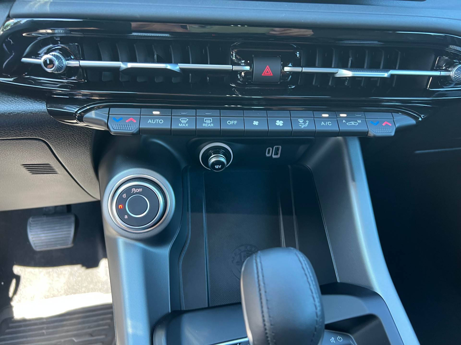 ALFA ROMEO Tonale 1.6 JTD Super-image-18