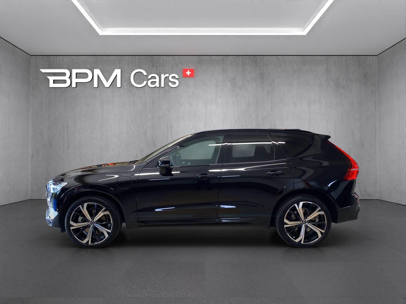 VOLVO XC60 T6 eAWD PluginHybrid Xcentric Geartronic-image-17