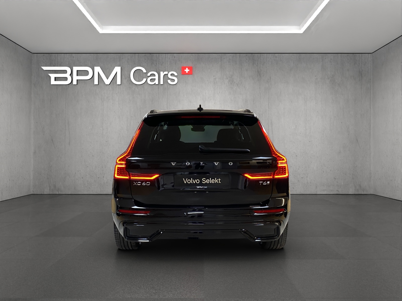 VOLVO XC60 T6 eAWD PluginHybrid Xcentric Geartronic-showroom-element-3