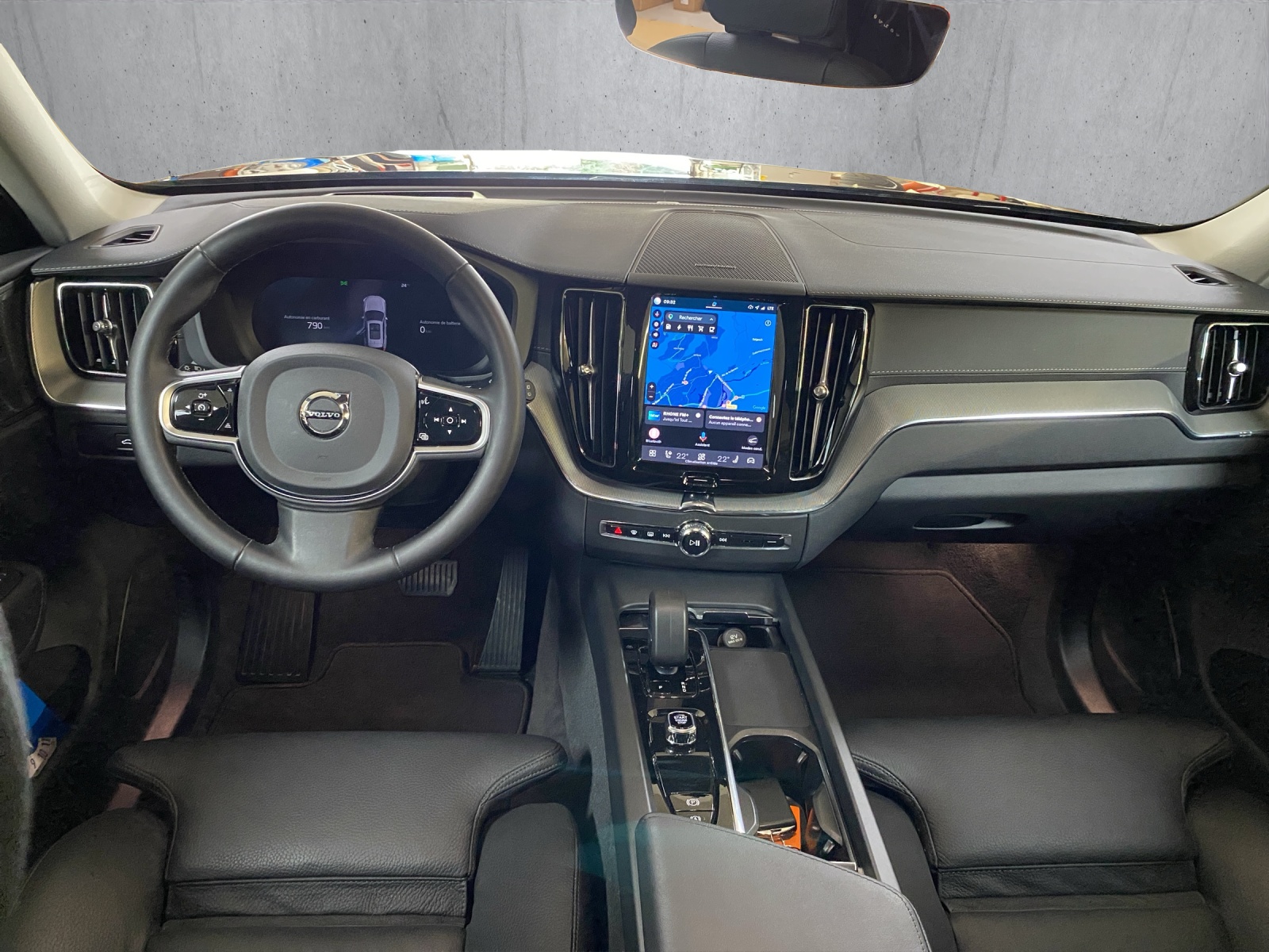 VOLVO XC60 T6 eAWD PluginHybrid Xcentric Geartronic-image-11