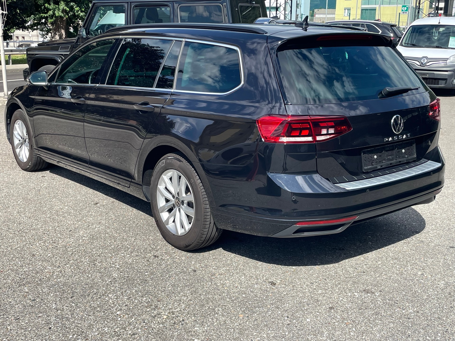 VW Passat 2.0 TDI BMT Business DSG-image-6