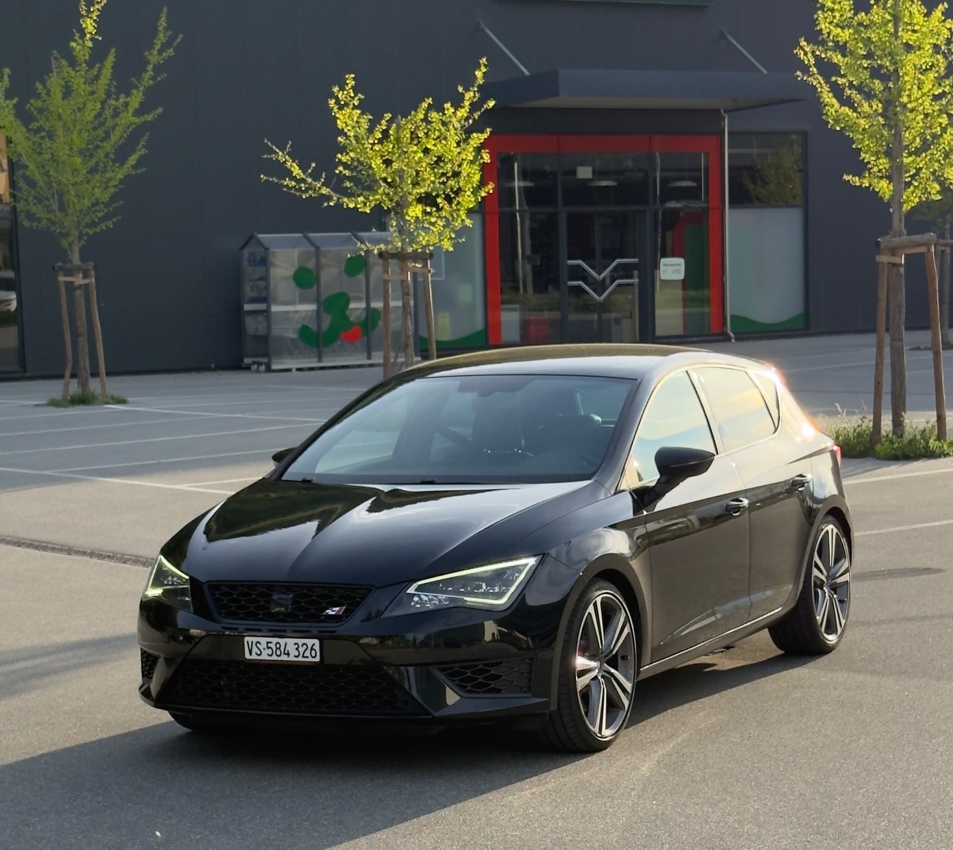 SEAT 2.0 TSI 280 Cupra DSG-image-0