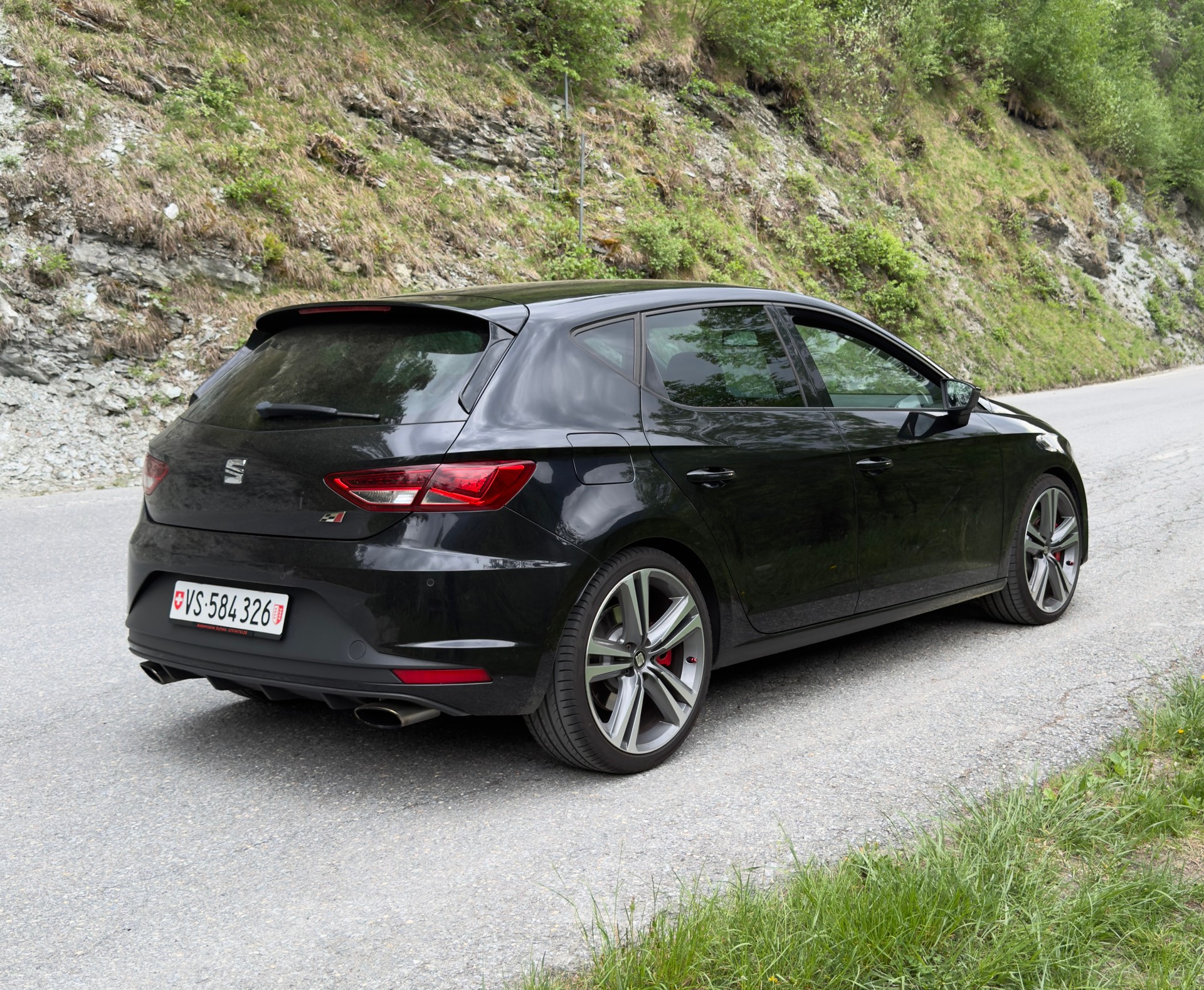 SEAT 2.0 TSI 280 Cupra DSG-image-3