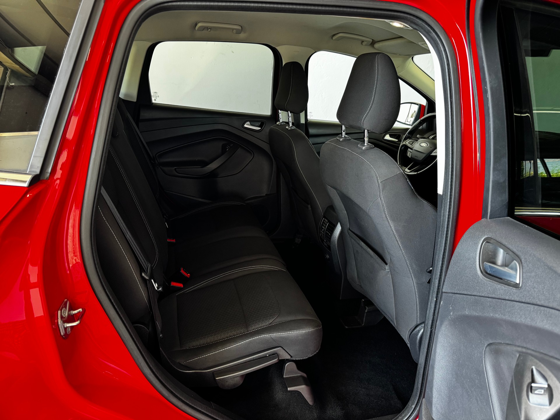 FORD Kuga 2.0 TDCi Trend+ 4WD-image-21