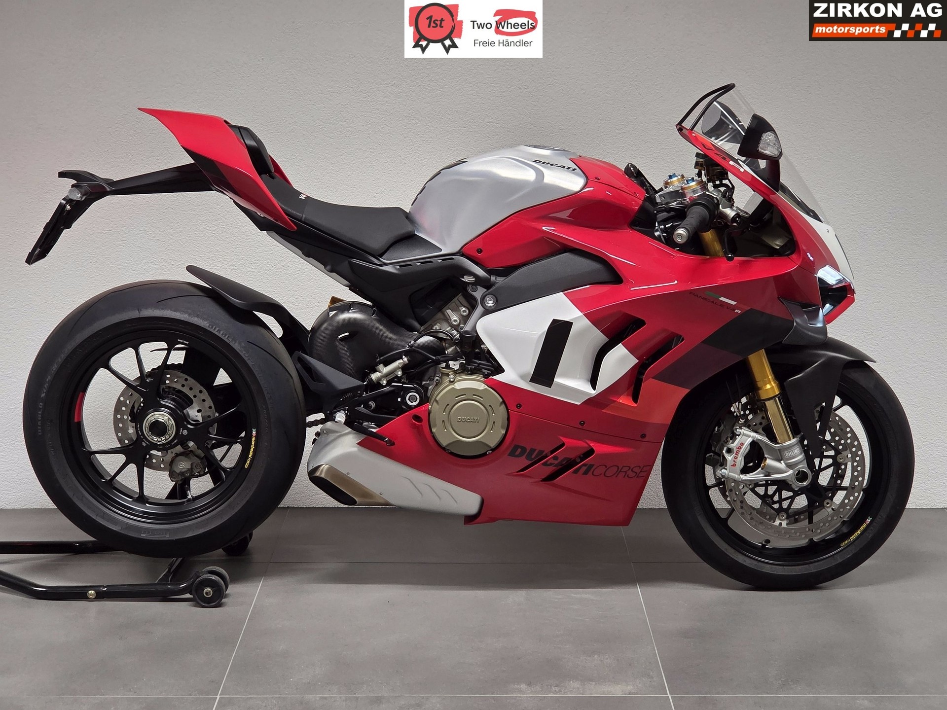 DUCATI Panigale V4 R