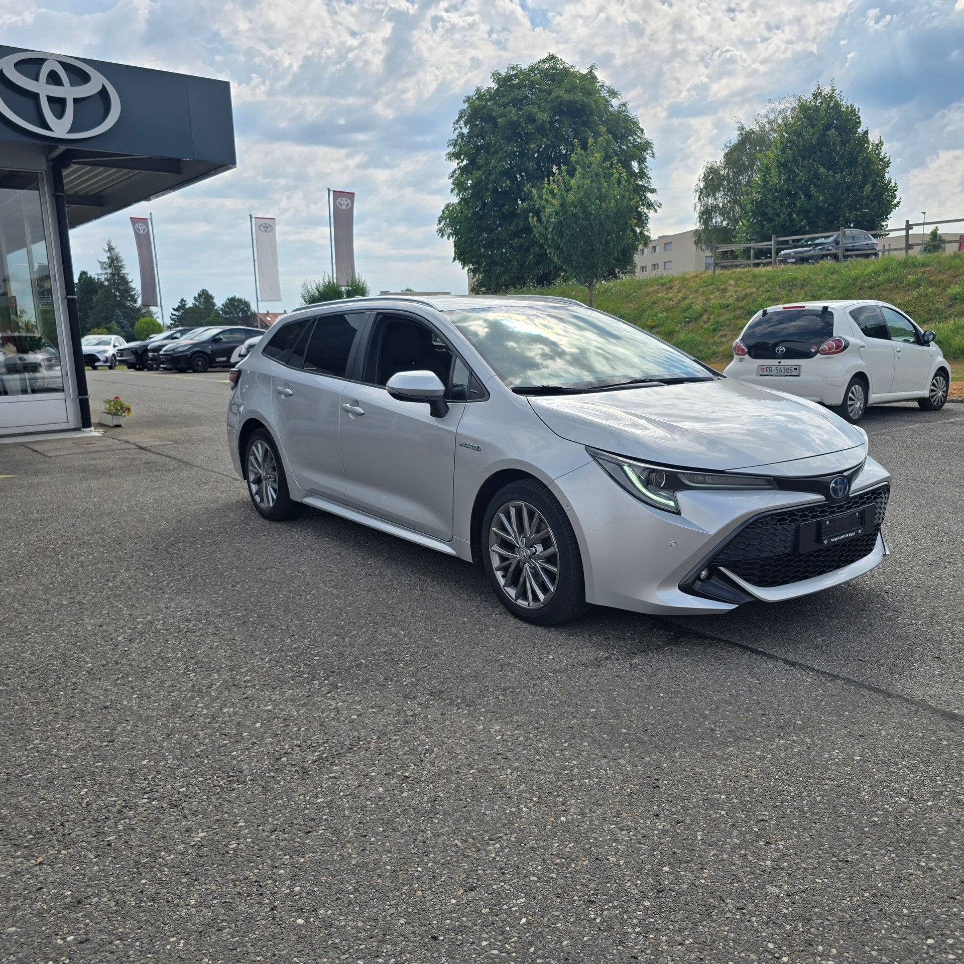 TOYOTA Corolla Touring Sports 1.8 HSD Trend e-CVT-image-7