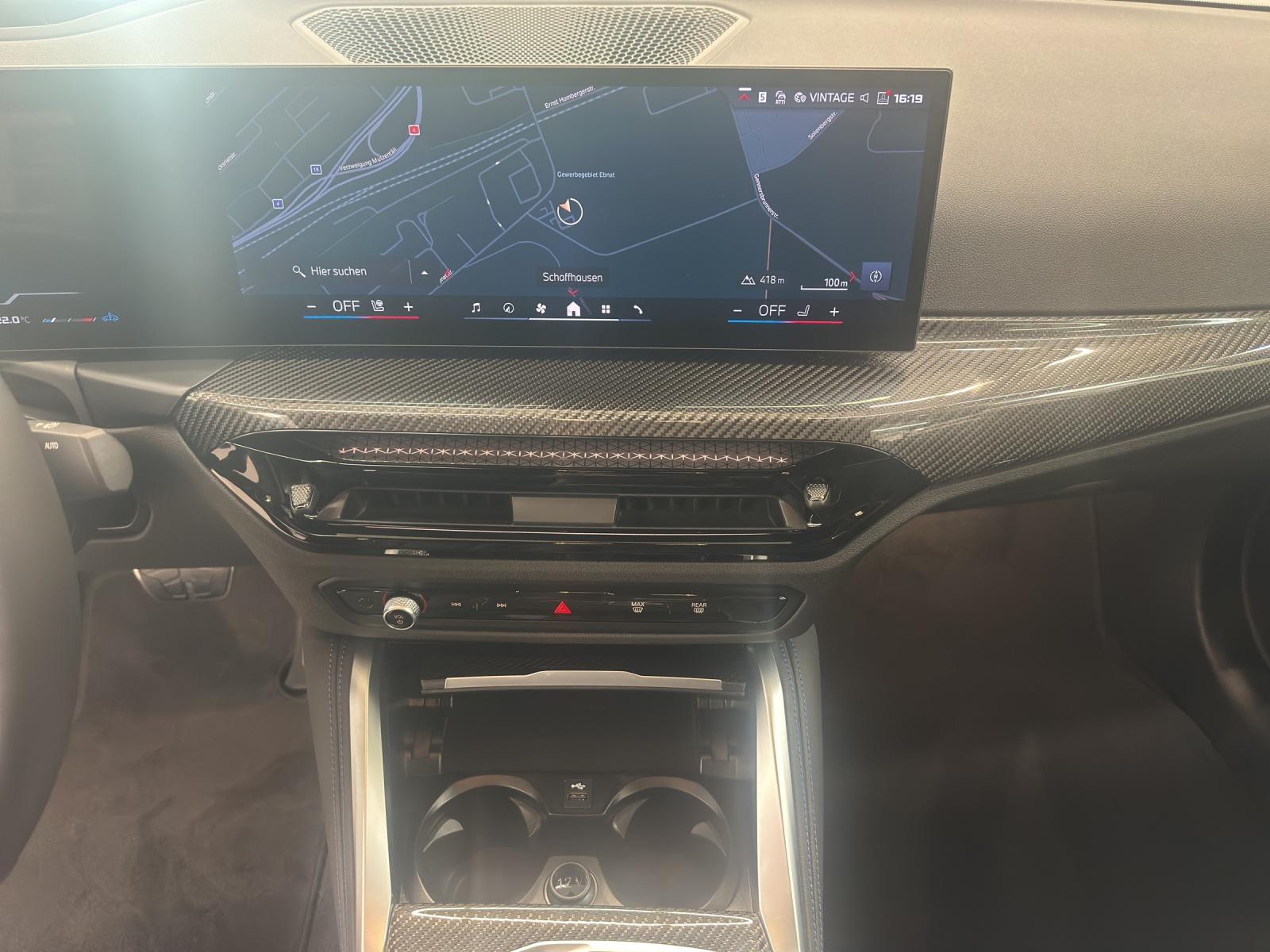 BMW M240i xDrive Coupé M Aerodynamikpaket-image-12