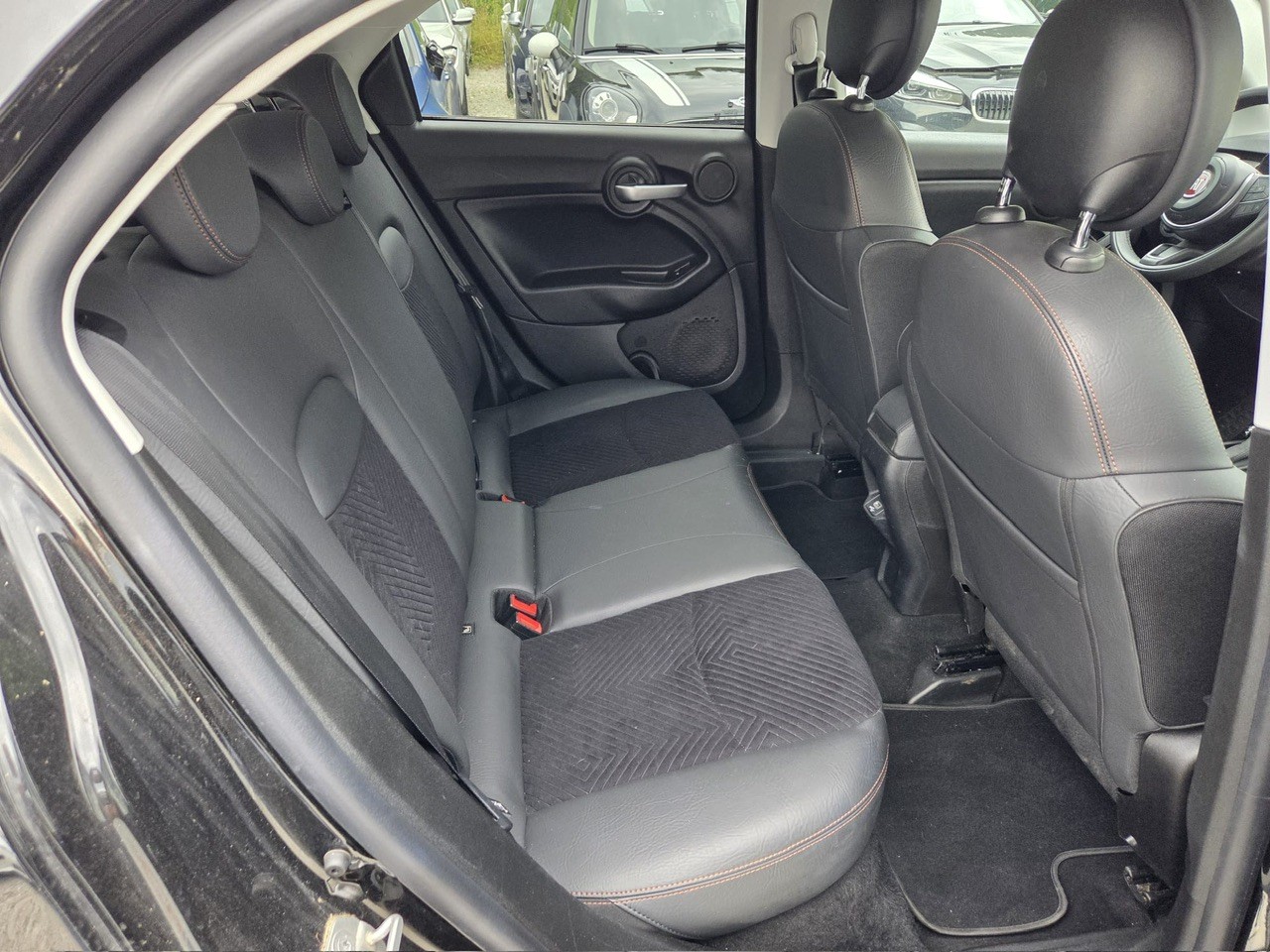 FIAT 500X 2.0MJ Cross 4x4 Automatic-image-13