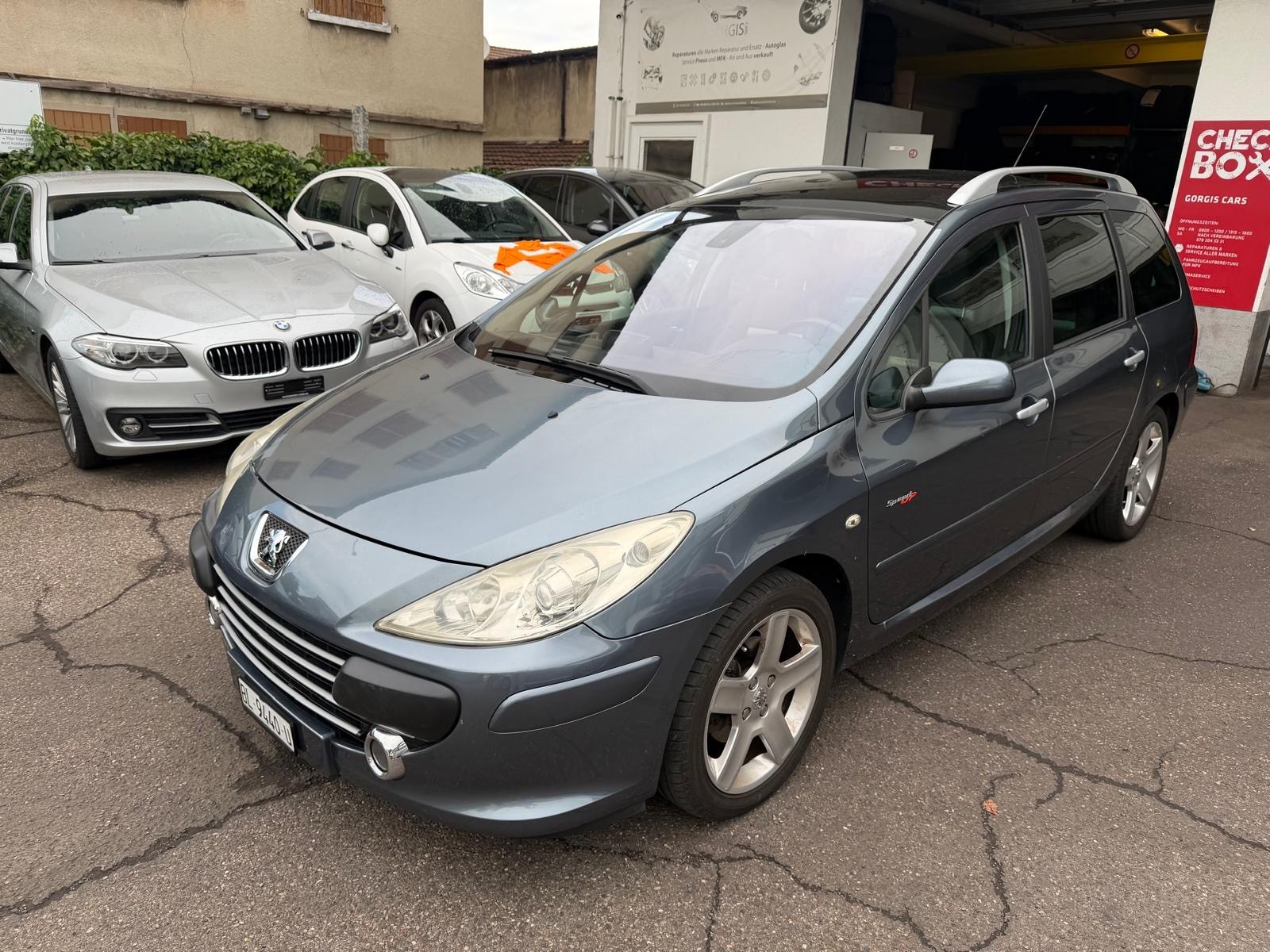 PEUGEOT 307 SW 2.0 16V Premium