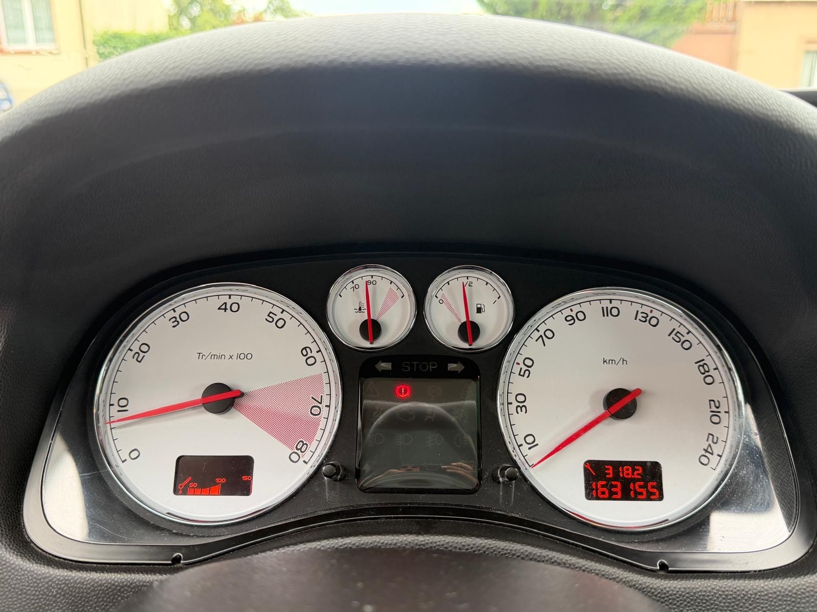 PEUGEOT 307 SW 2.0 16V Premium-image-7