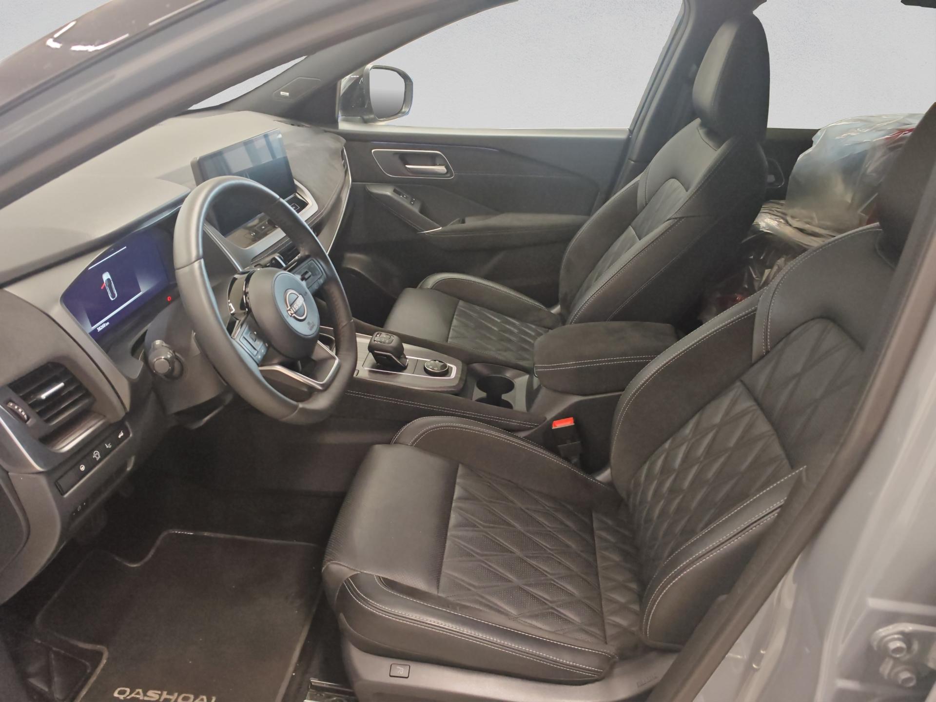 NISSAN Qashqai 1.3 DIG-T MHEV Tekna+ Xtronic 4x4-image-8