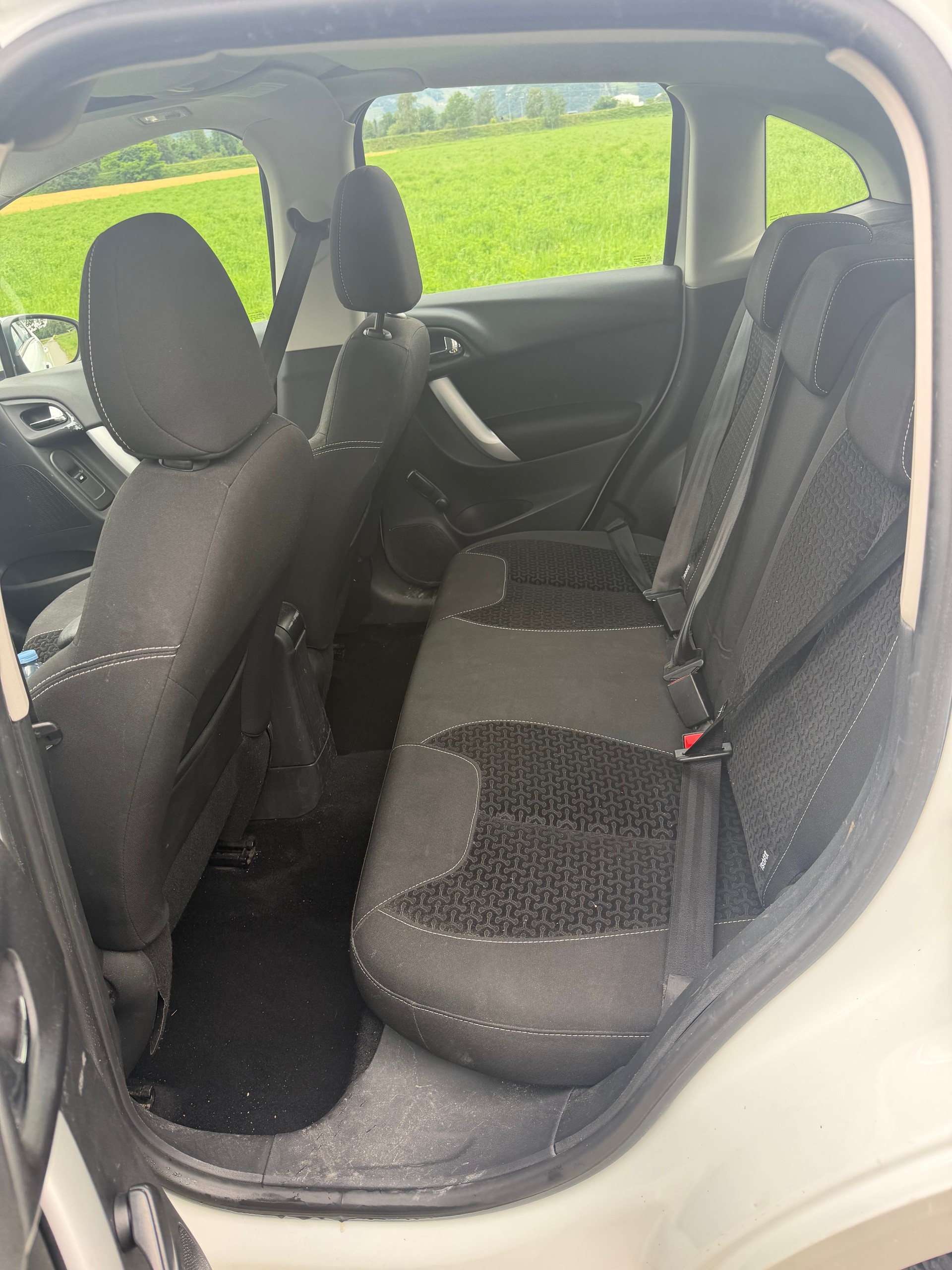 CITROEN C3 1.4i 16V Exclusive-image-7