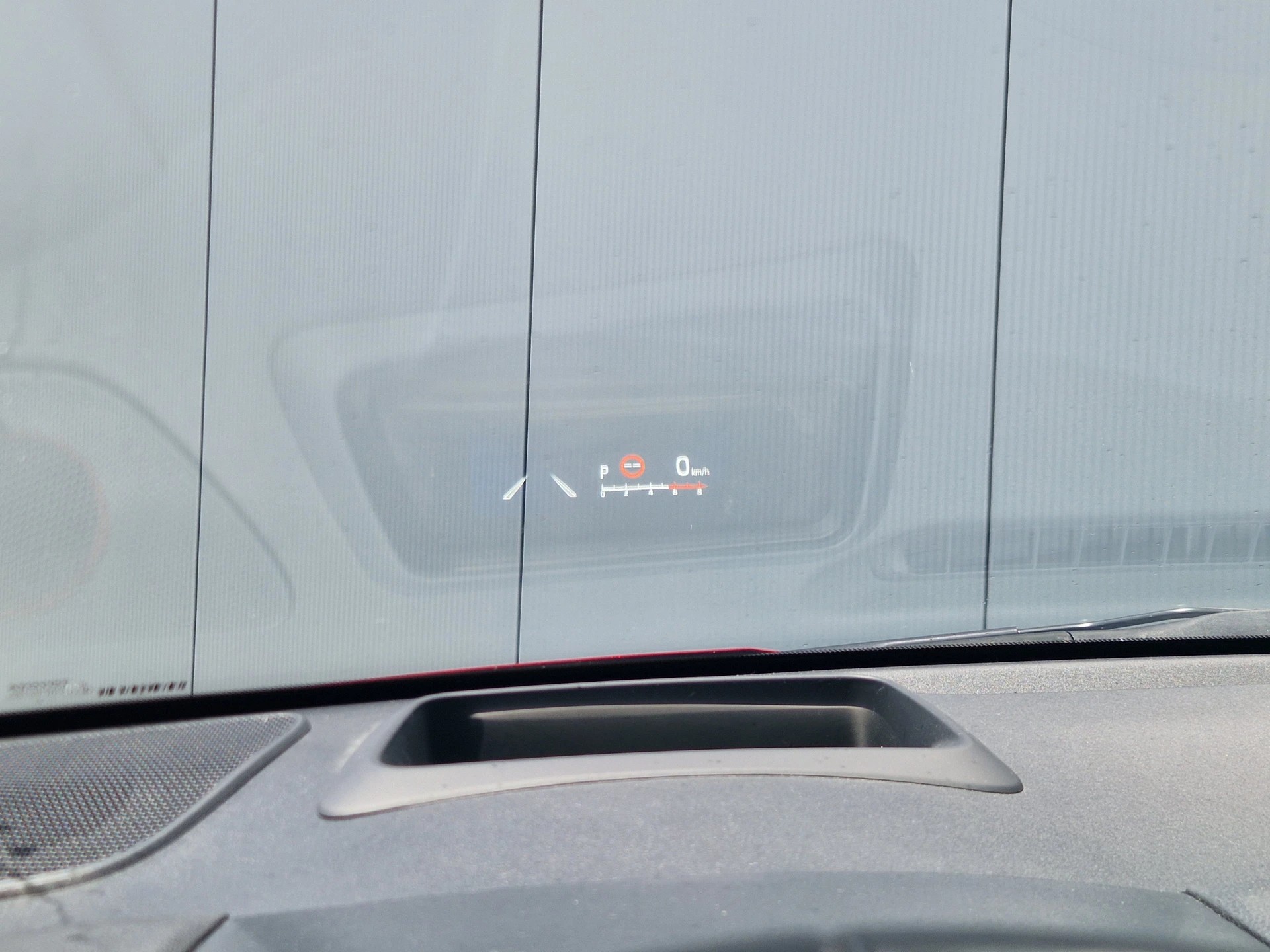 TOYOTA Yaris 1.5 PremierEd e-CVT-image-11