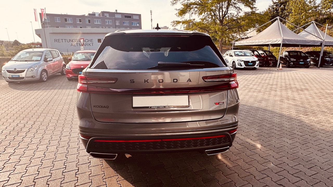 SKODA Kodiaq 2.0 TSI RS 4x4-image-9
